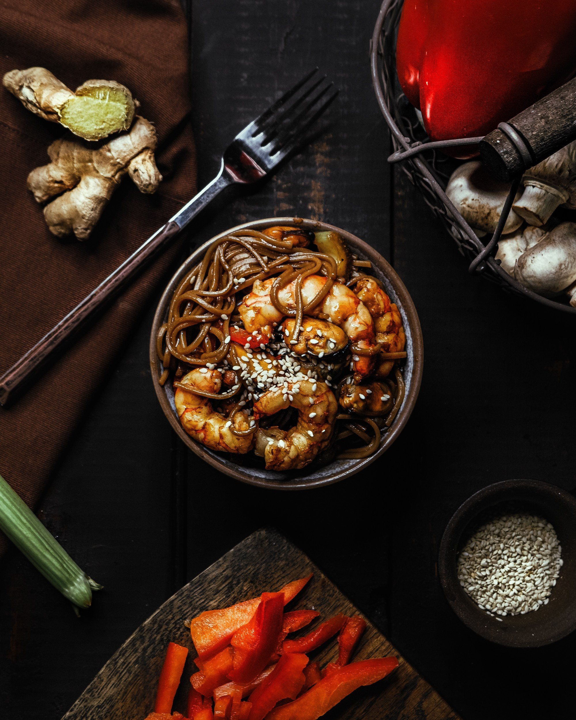 Техника. Дизайн и Ретушь. Ищем потаённое. Портретный и предметный фотограф в Санкт-Петербурге