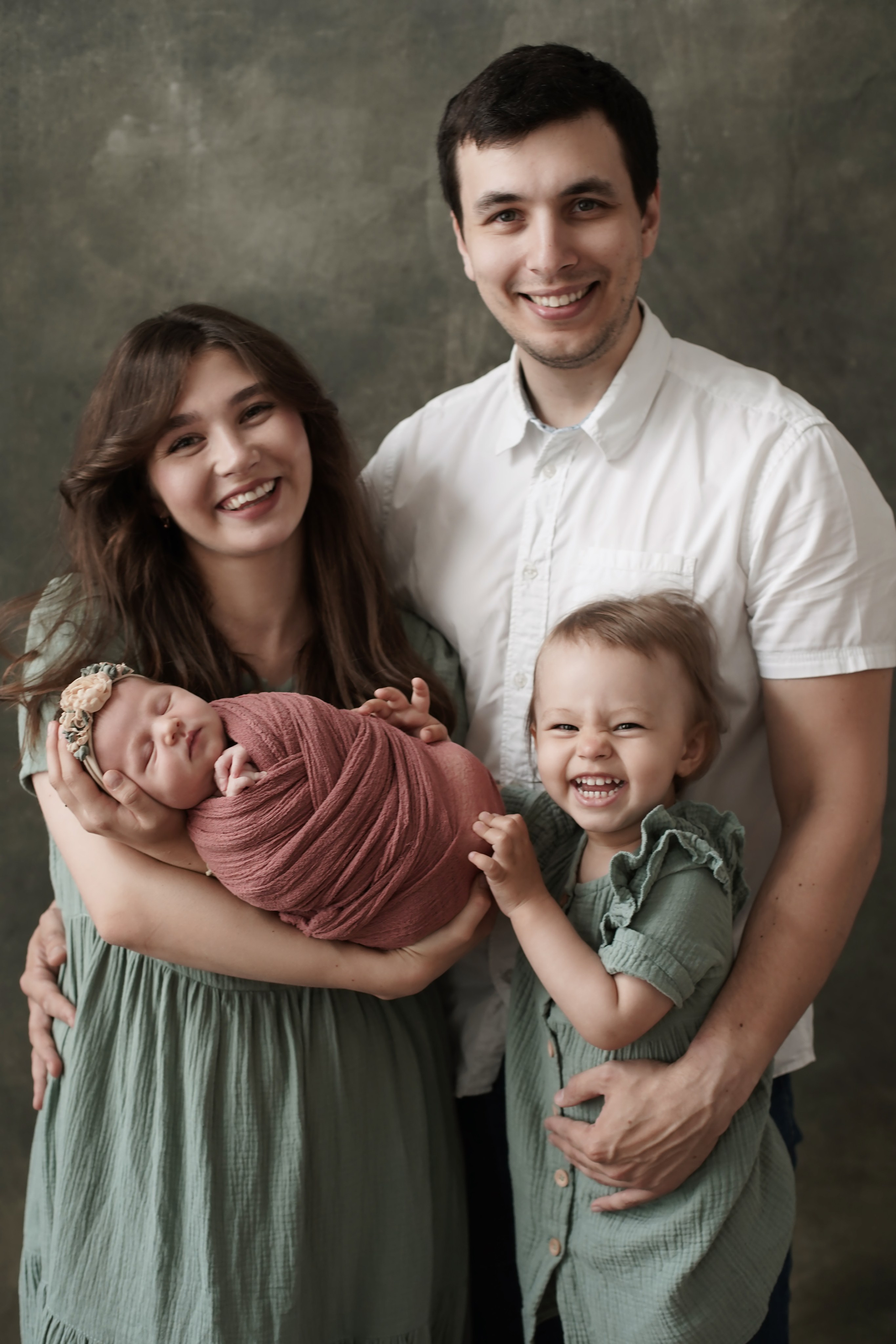 Новорождённые. Детский и семейный фотограф Ирина Иванова