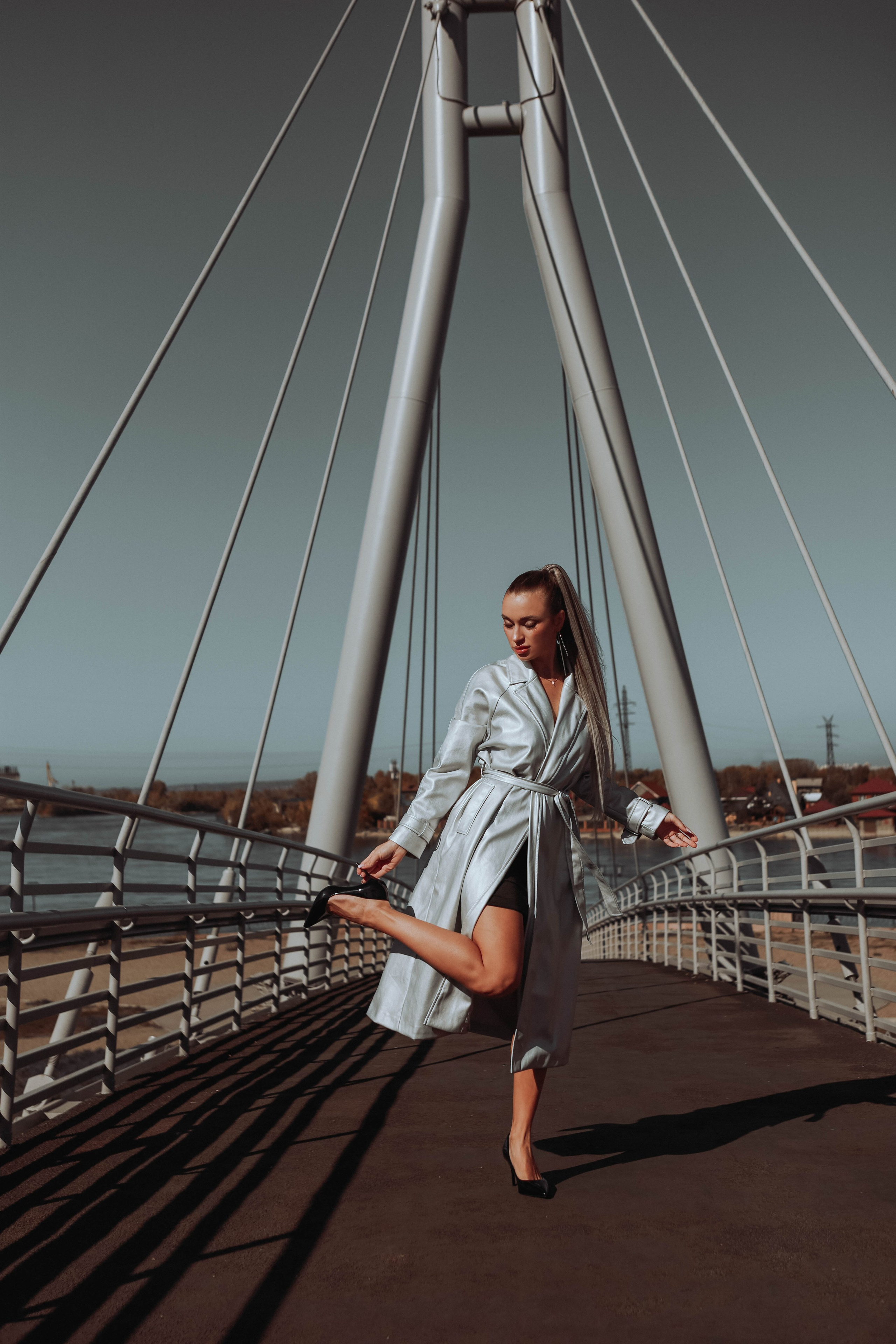 Кристина на мосту. Фотограф в Иркутске