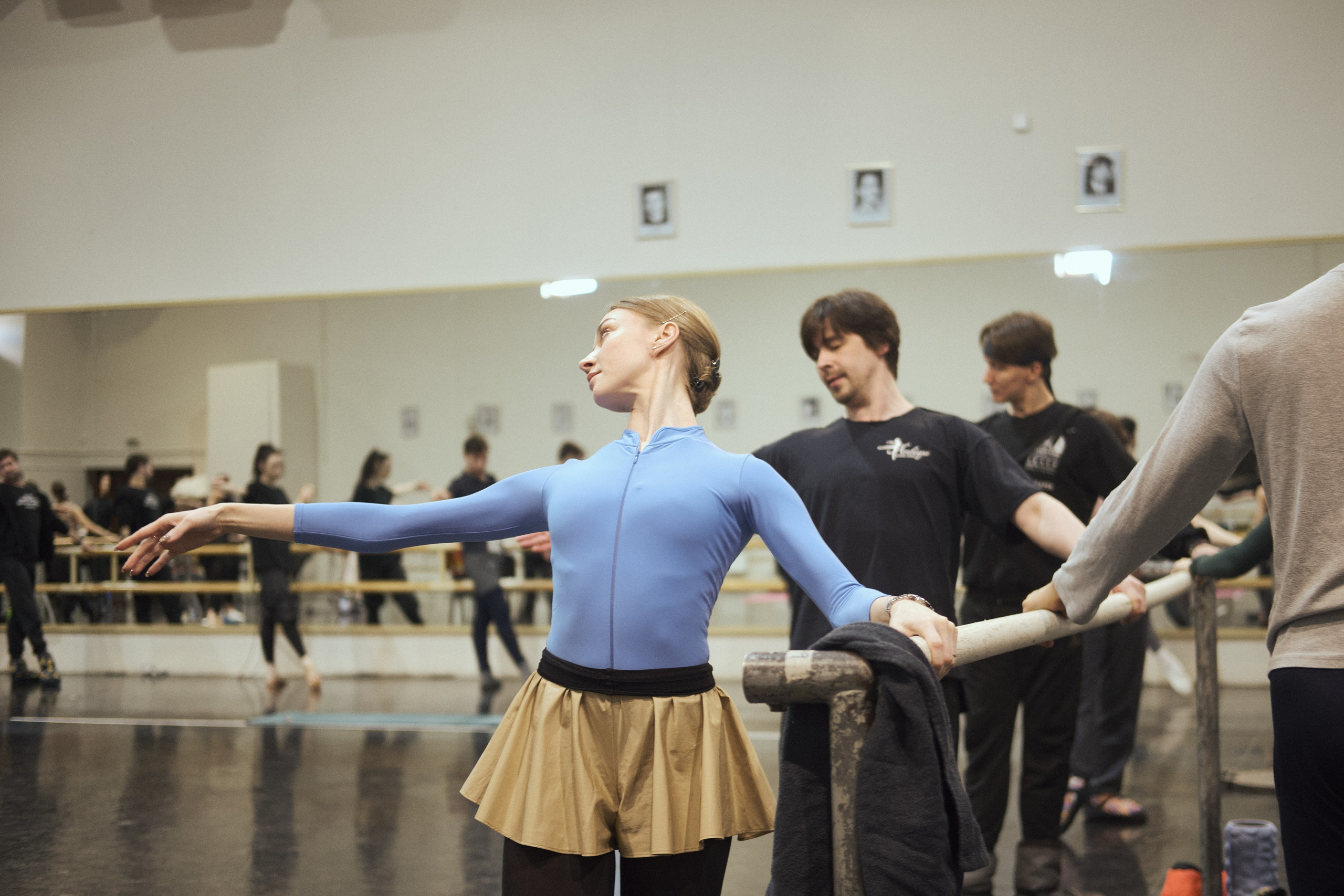 Балетный класс и репетиция артистов балета КТОиБ им. Мусы Джалиля. Barsukov