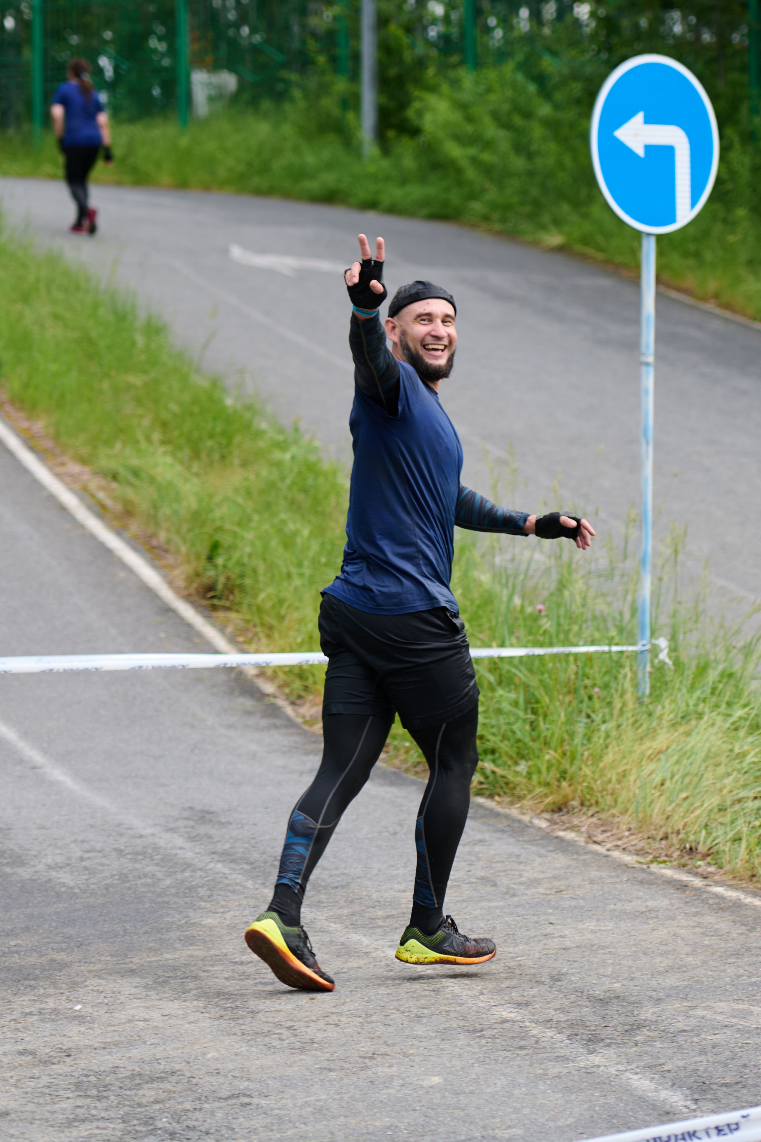 Фоторепортаж с забега Стальной характер в Сургуте, 5 июля 2025. Репортажный и семейный фотограф — Шелихов Сергей
