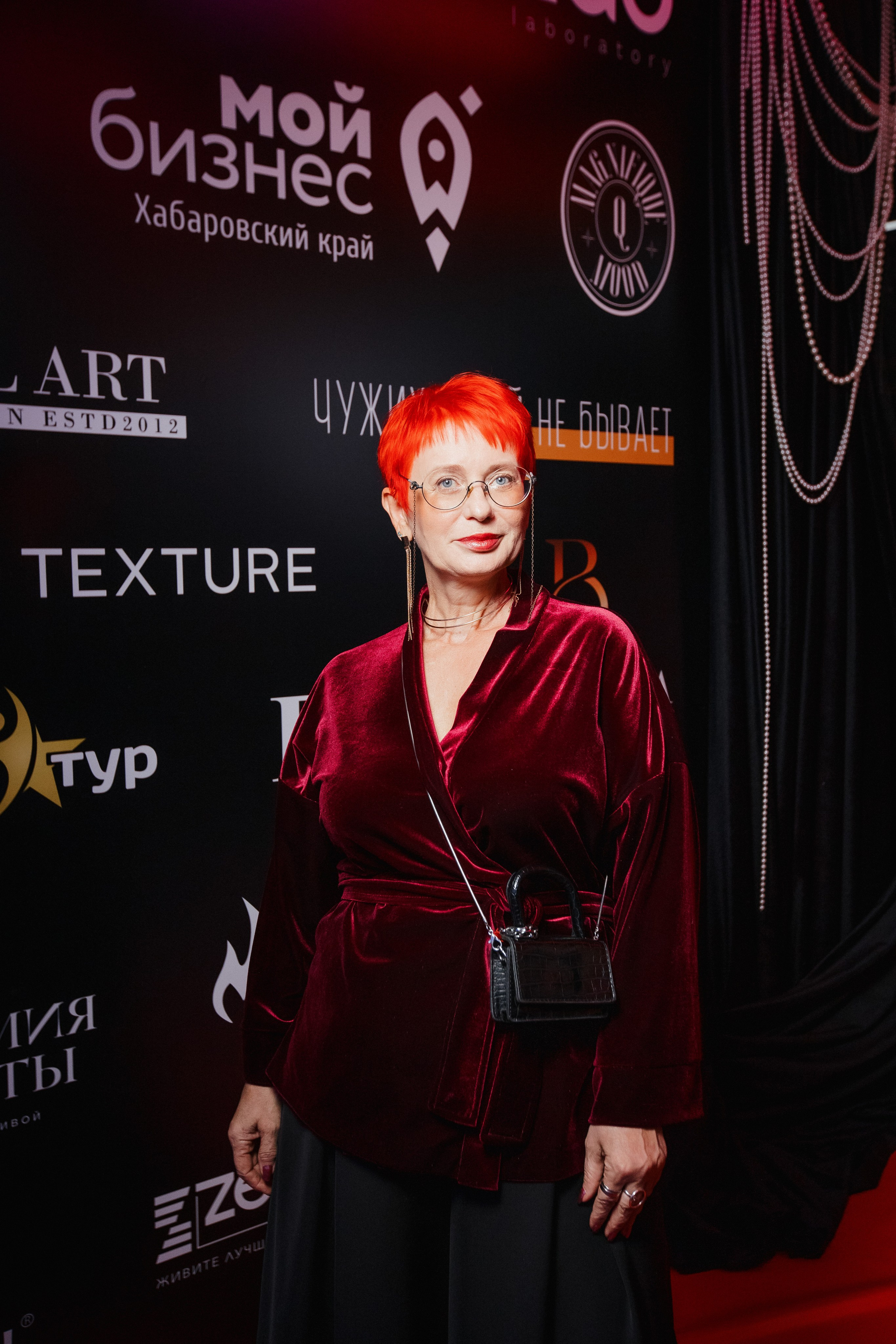 ФЭШН КОНФА. СВОИ. ФОТООТЧЕТЫ-СОБЫТИЯ-МЕСТА