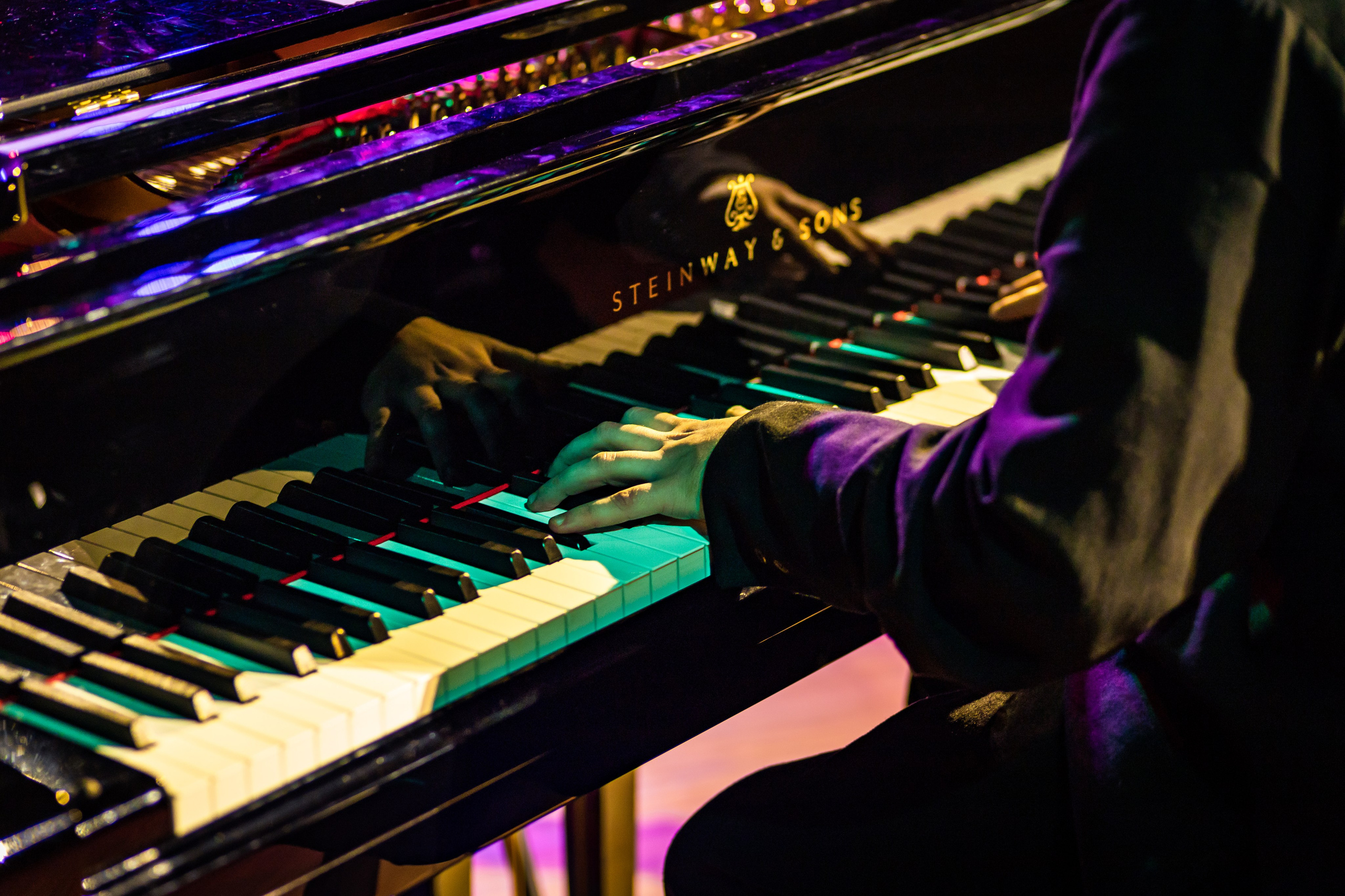 Репортажная съёмка концертов и театральных постановок | Видео и фото контент | ZPROD. Фото и видеосъемка | продакшн студия ZPROD