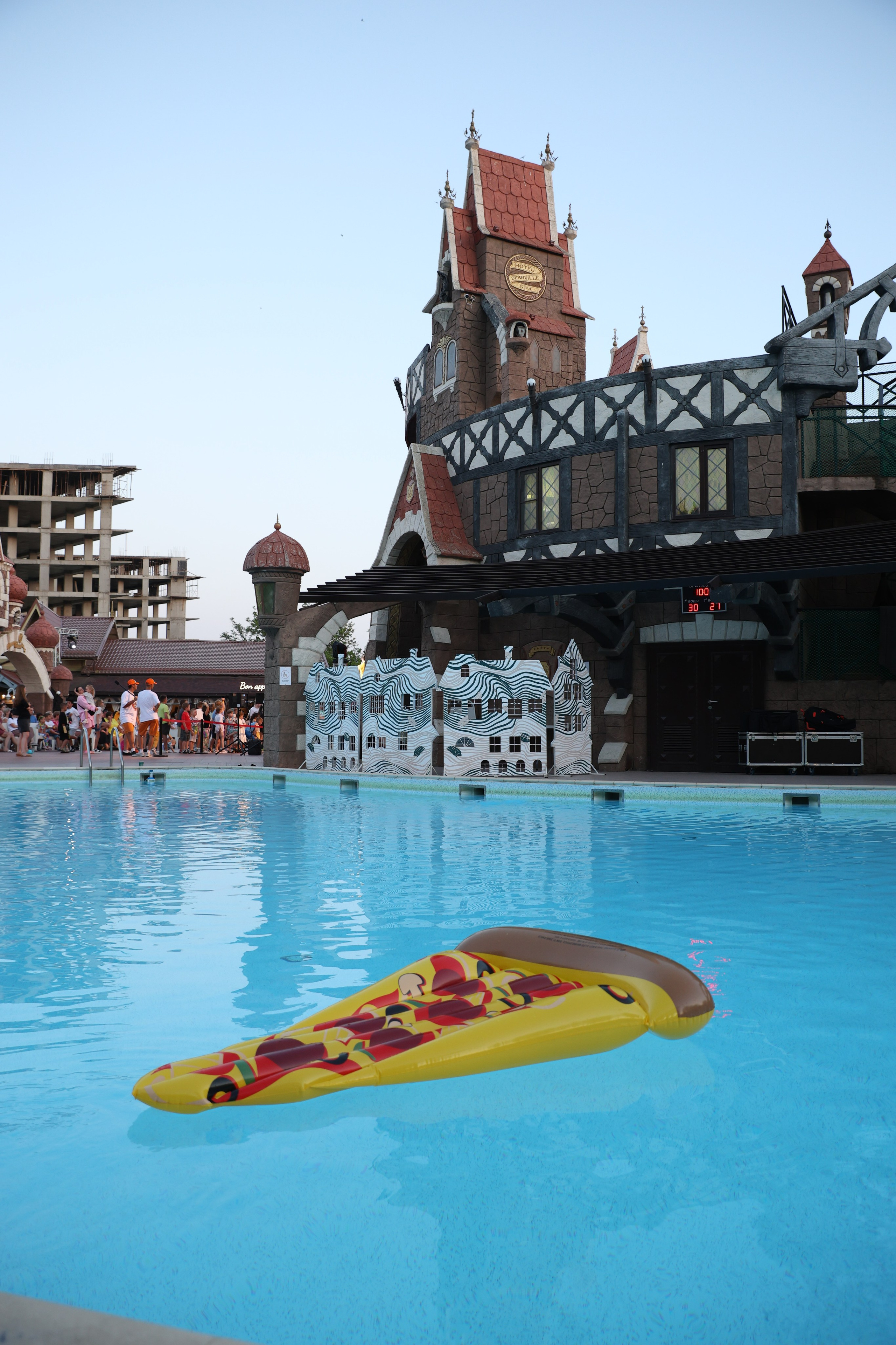 надувные круги для бассейна