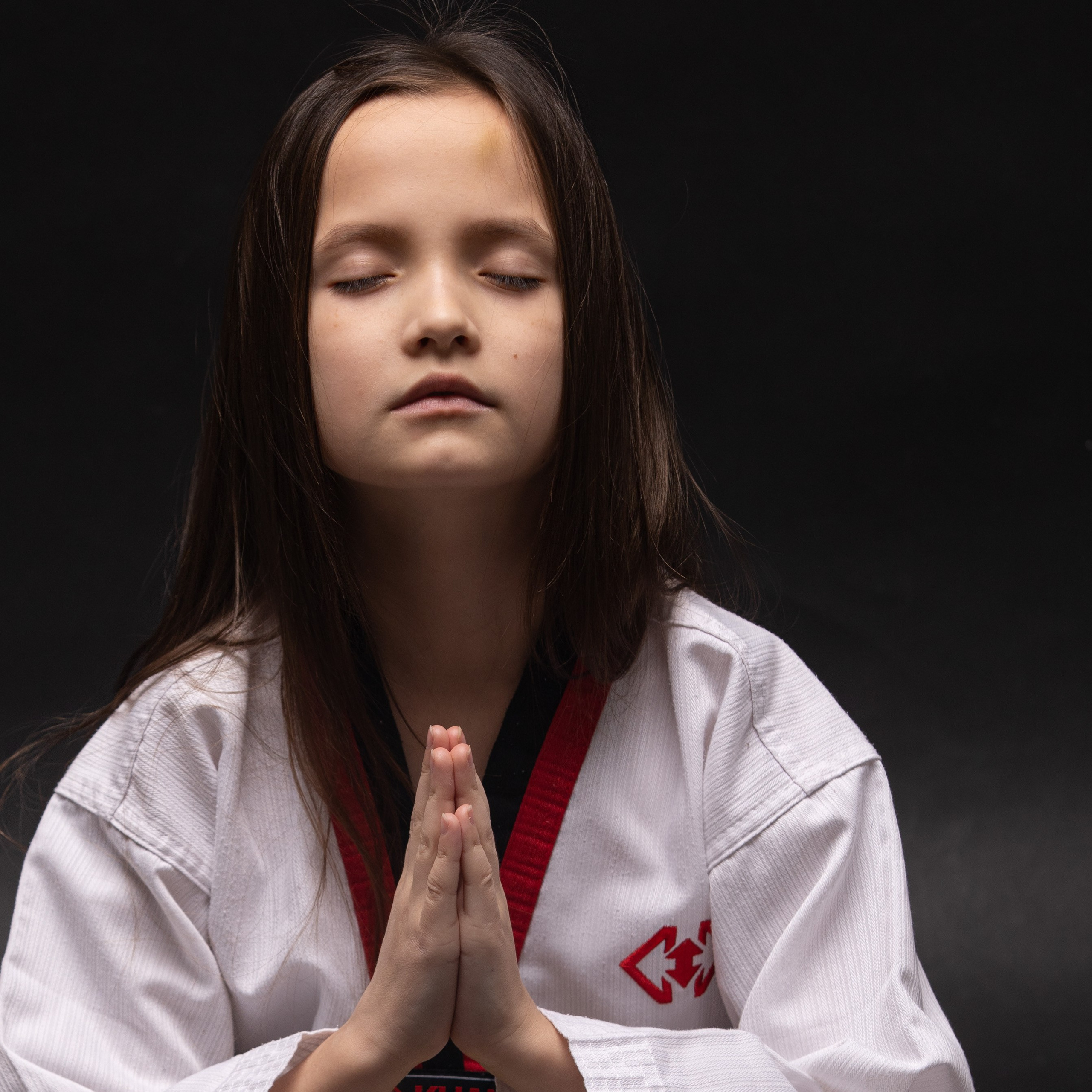 Александрина. ФОТОГРАФ РАДОСТИ Фотосессия в студии СПб. Портретный фотограф — Юрий Торлопов