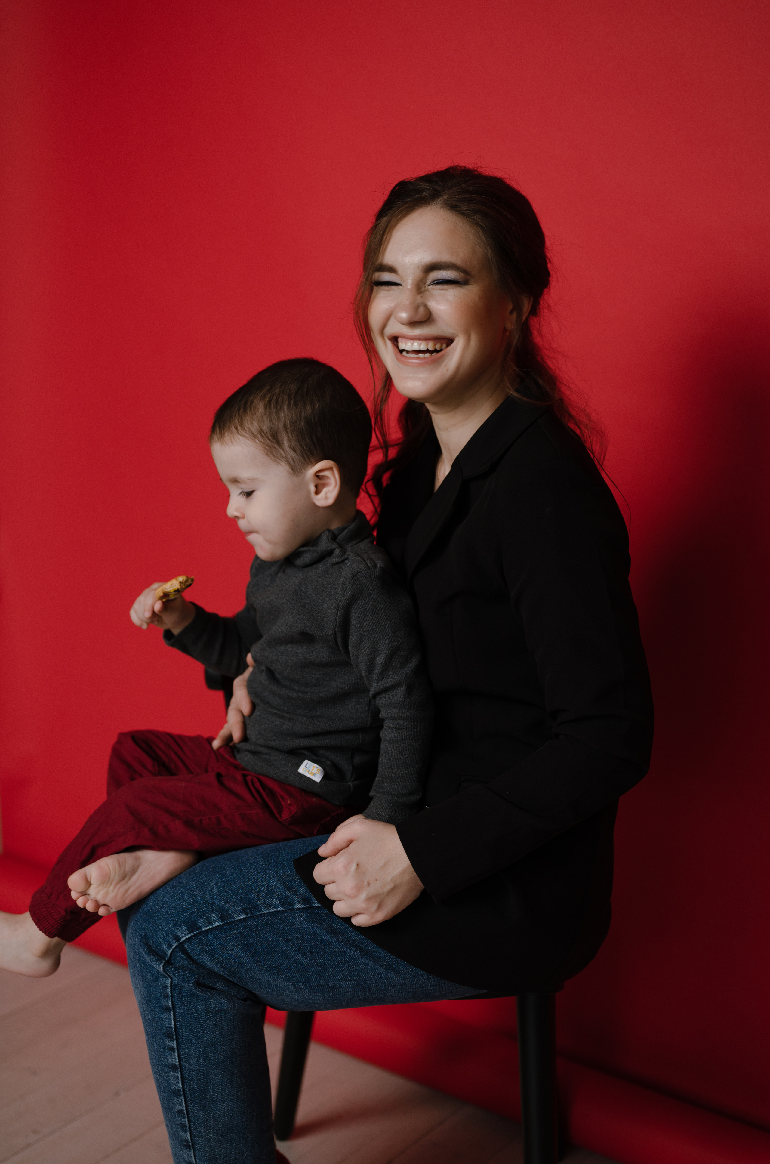 Денис, фотостудия MOON. Фотограф Красноярск Екатерина Карпеза