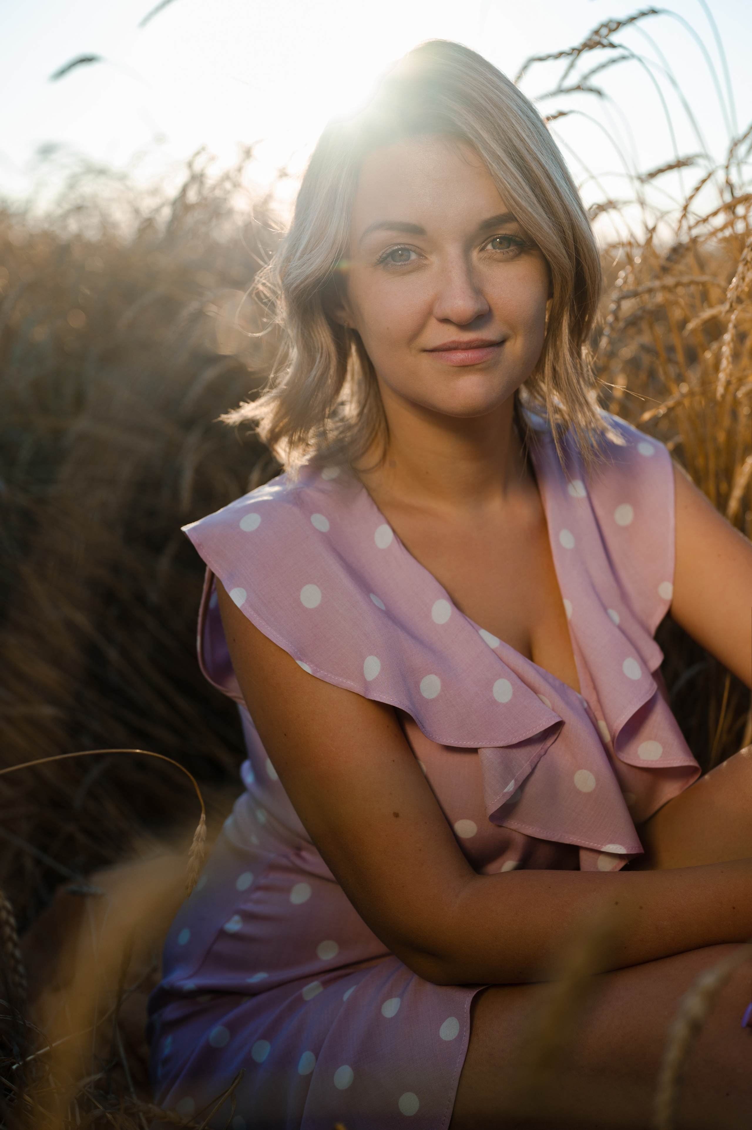 Маша и Саша, пшеница. Фотограф Красноярск Екатерина Карпеза