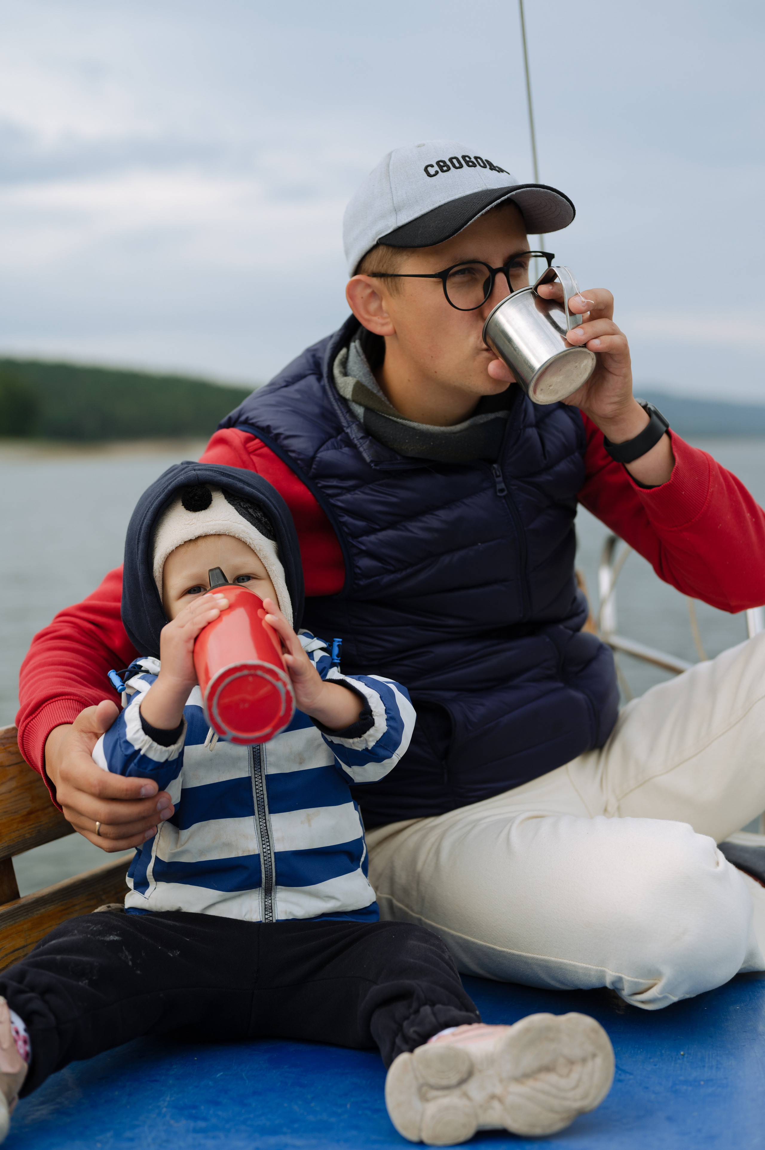 Никита и родители, Красноярское море. Фотограф Красноярск Екатерина Карпеза