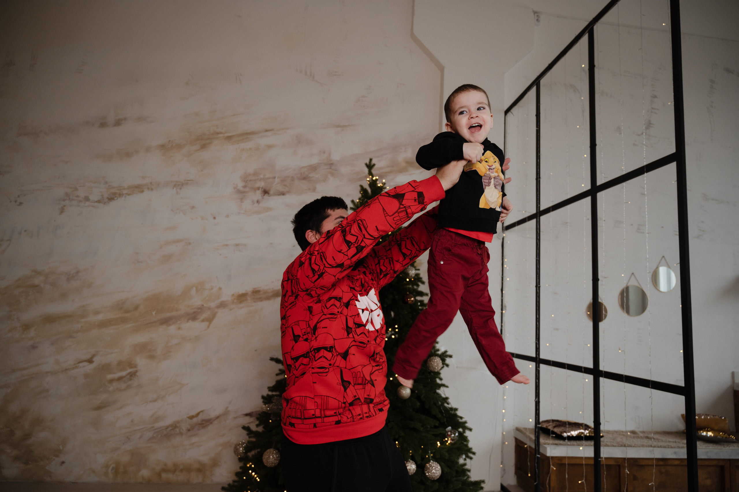 Денис, фотостудия MOON. Фотограф Красноярск Екатерина Карпеза