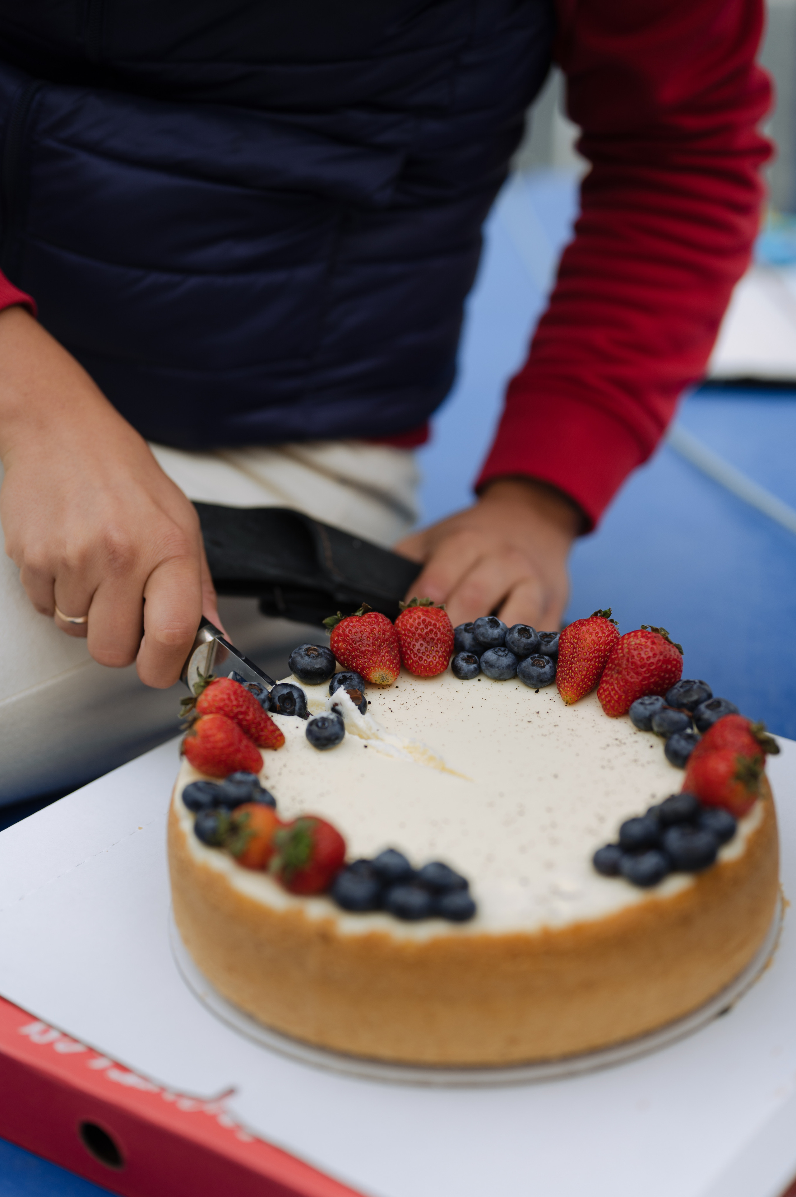 Никита и родители, Красноярское море. Фотограф Красноярск Екатерина Карпеза