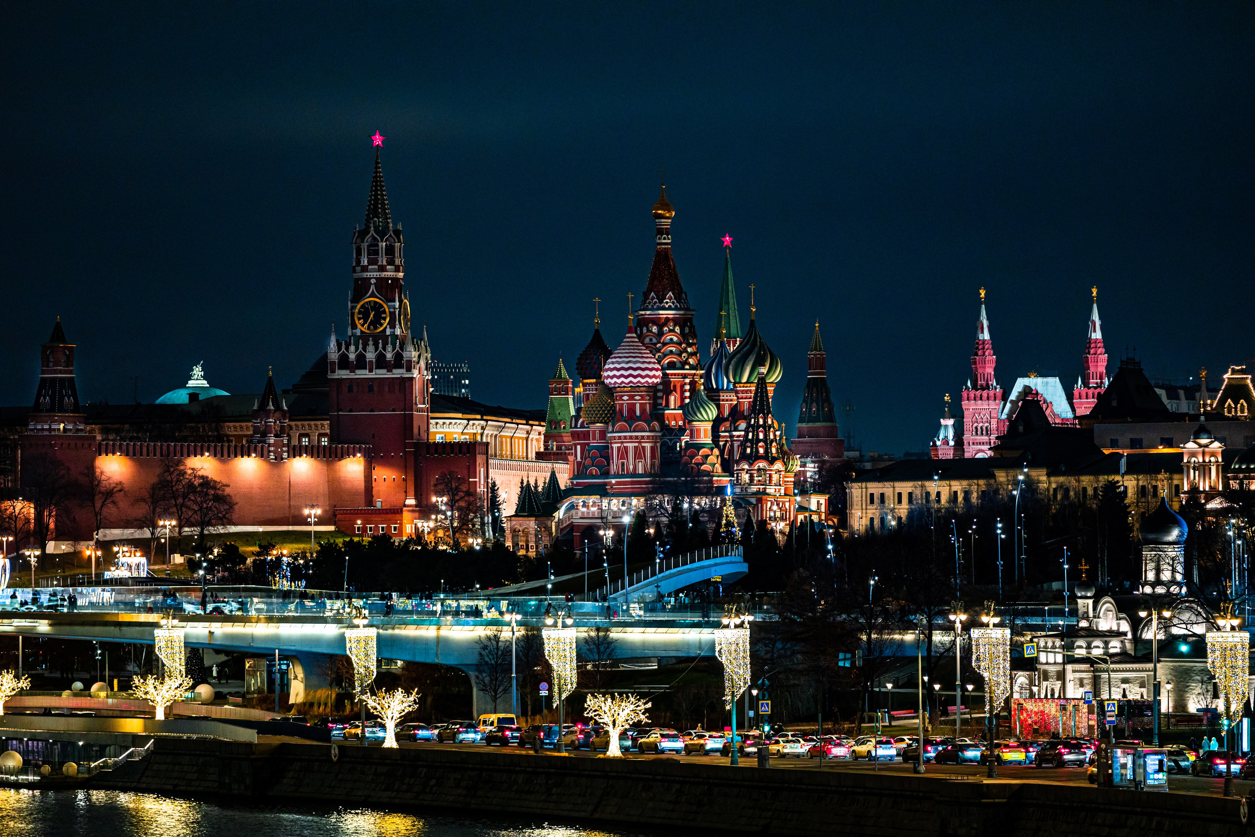 Москва ночью. Декабрь 2024. Фотографирую жизнь! Московский фотограф волонтер