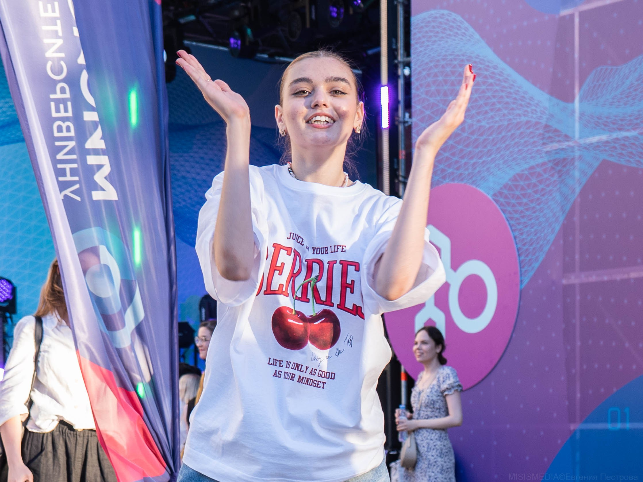 «МИР МИСИС — ЭТО МЫ!». Фотограф, оператор-монтажер, продюсер медиа проектов в Москве