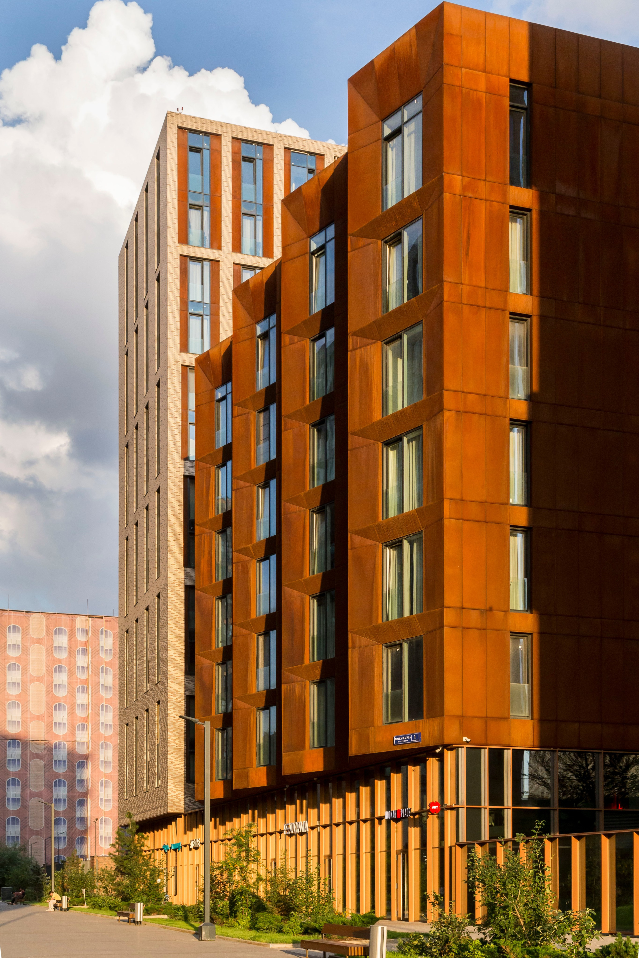 «Ржавый» дом, Москва, набережная Марка Шагала, 1, корп. 2