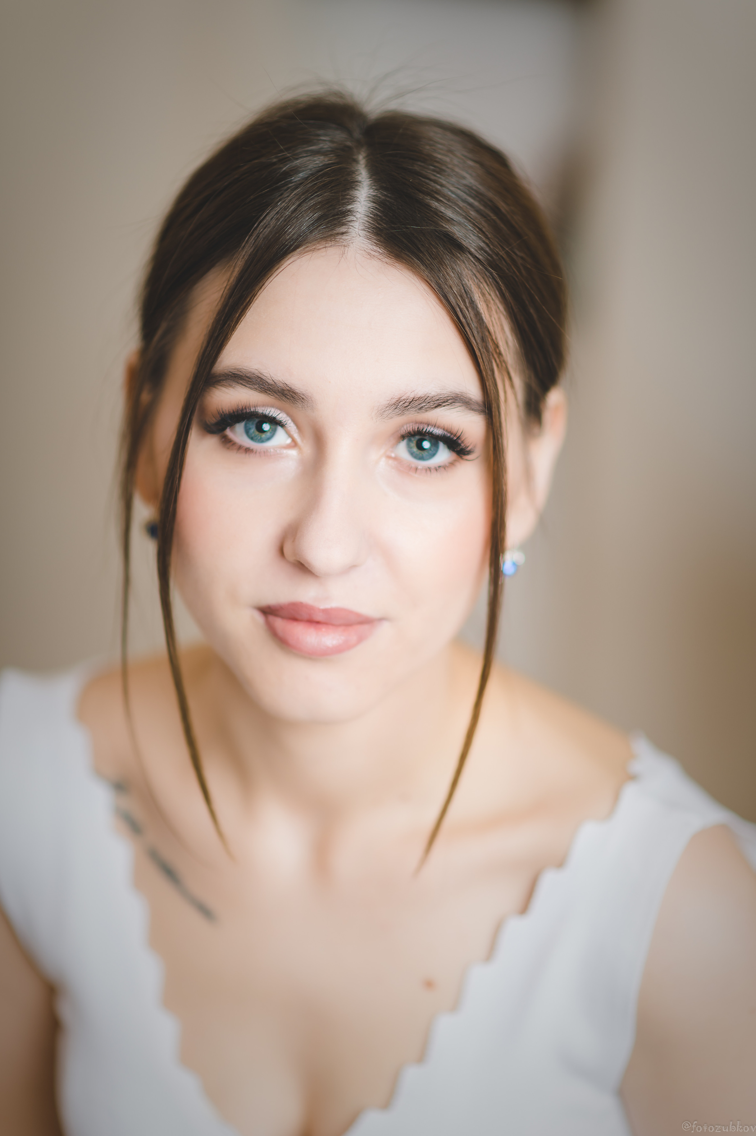 Милая девушка крупным планом