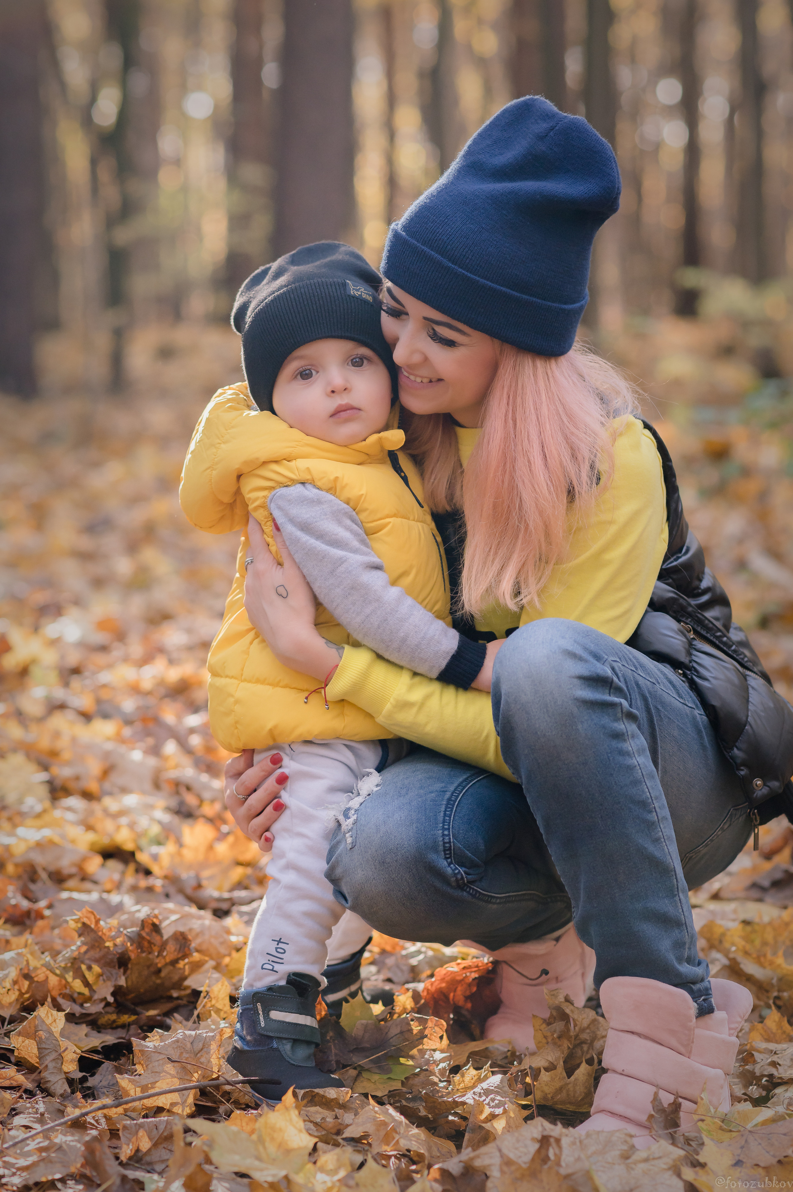 Нежное фото мамы и сына