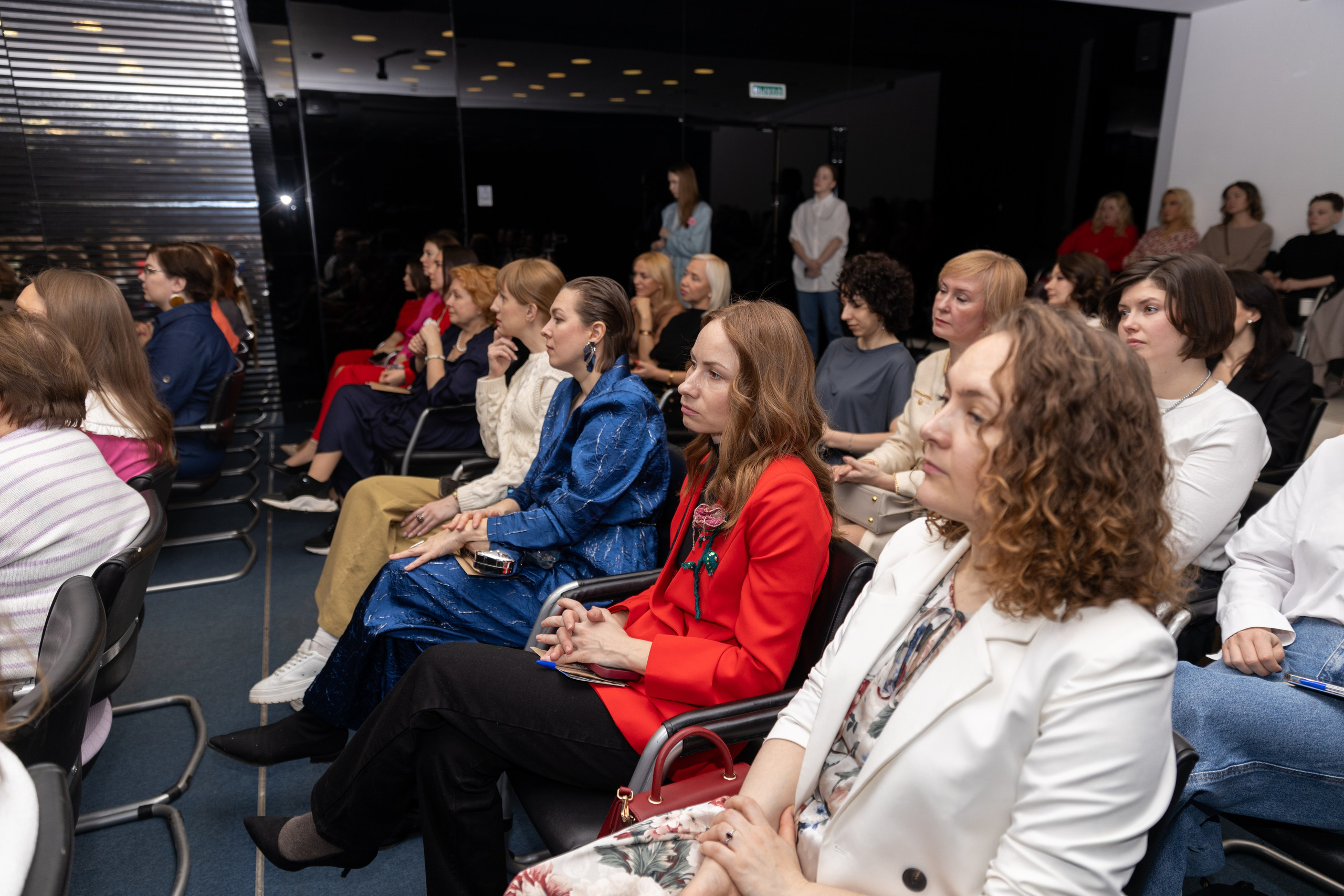 Презентация книги «История НИ одной женщины». Дацук Анна Фотограф из Екатеринбурга