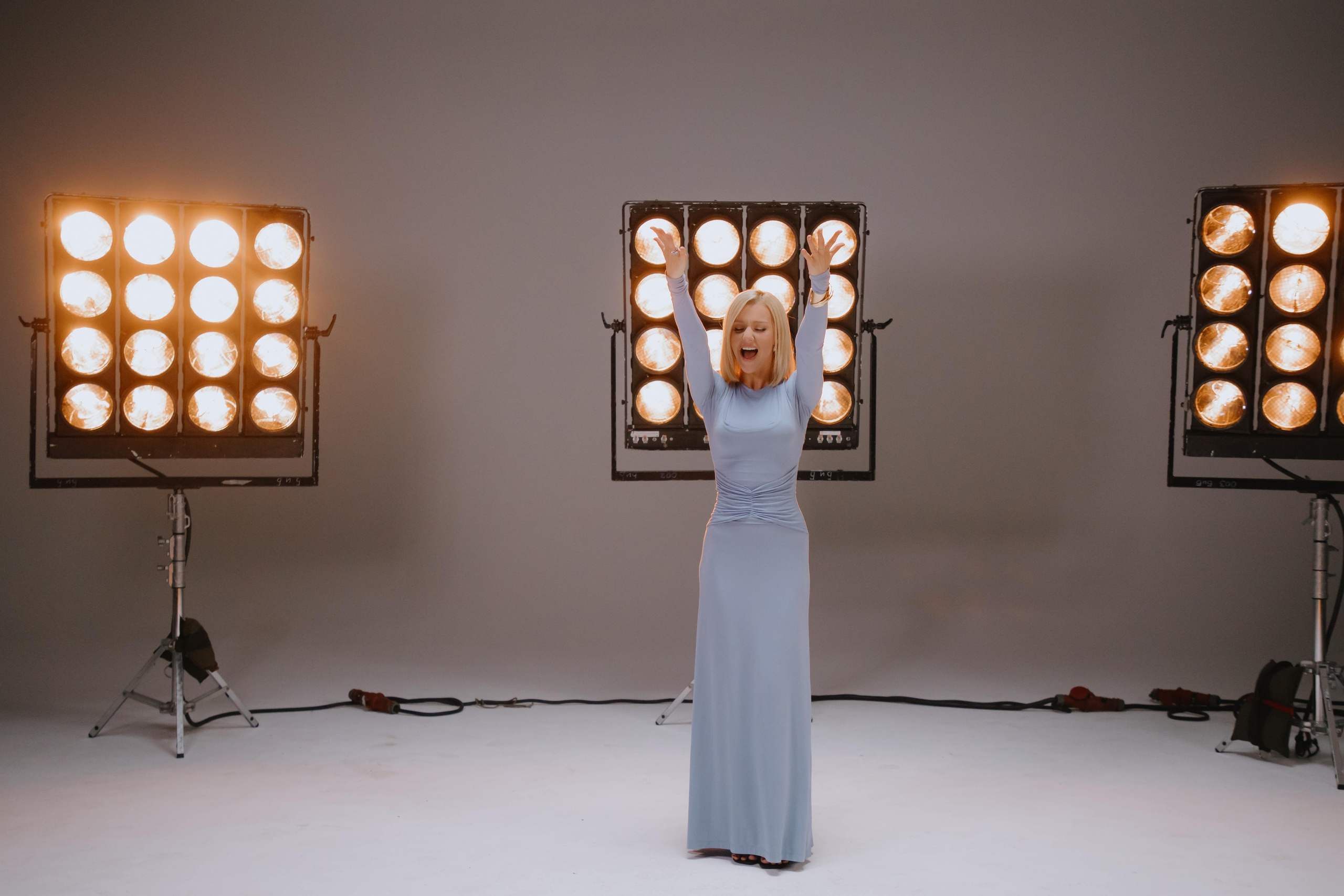 Съемка клипа Юлианны Карауловой и Бьянки. Фотограф в Москве и Санкт-Петербурге Дарина