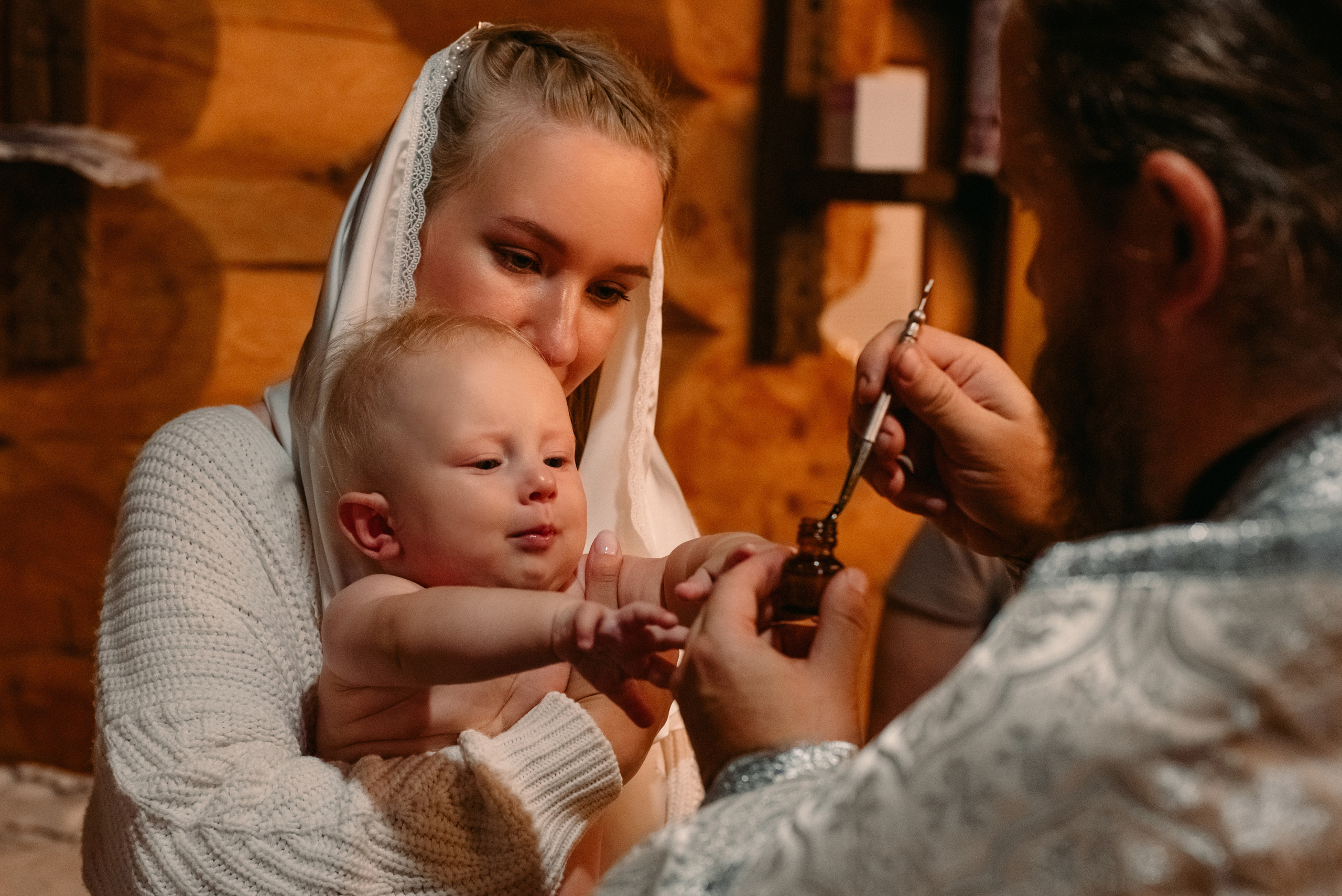 Фотосессия Крещения в Санкт-Петербурге. Фотограф Юлия Кондратьева