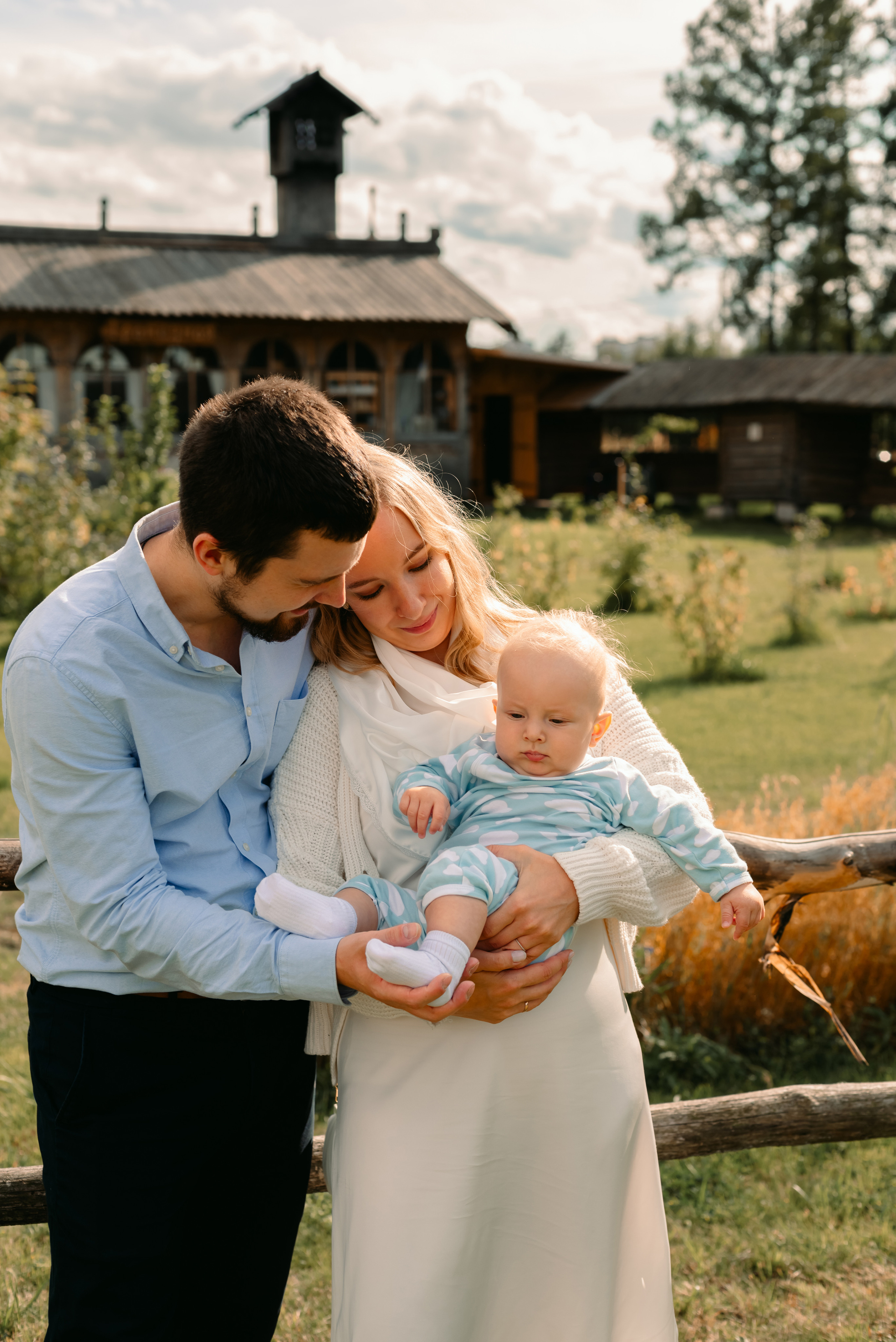 Фотосессия Крещения в Санкт-Петербурге. Фотограф Юлия Кондратьева