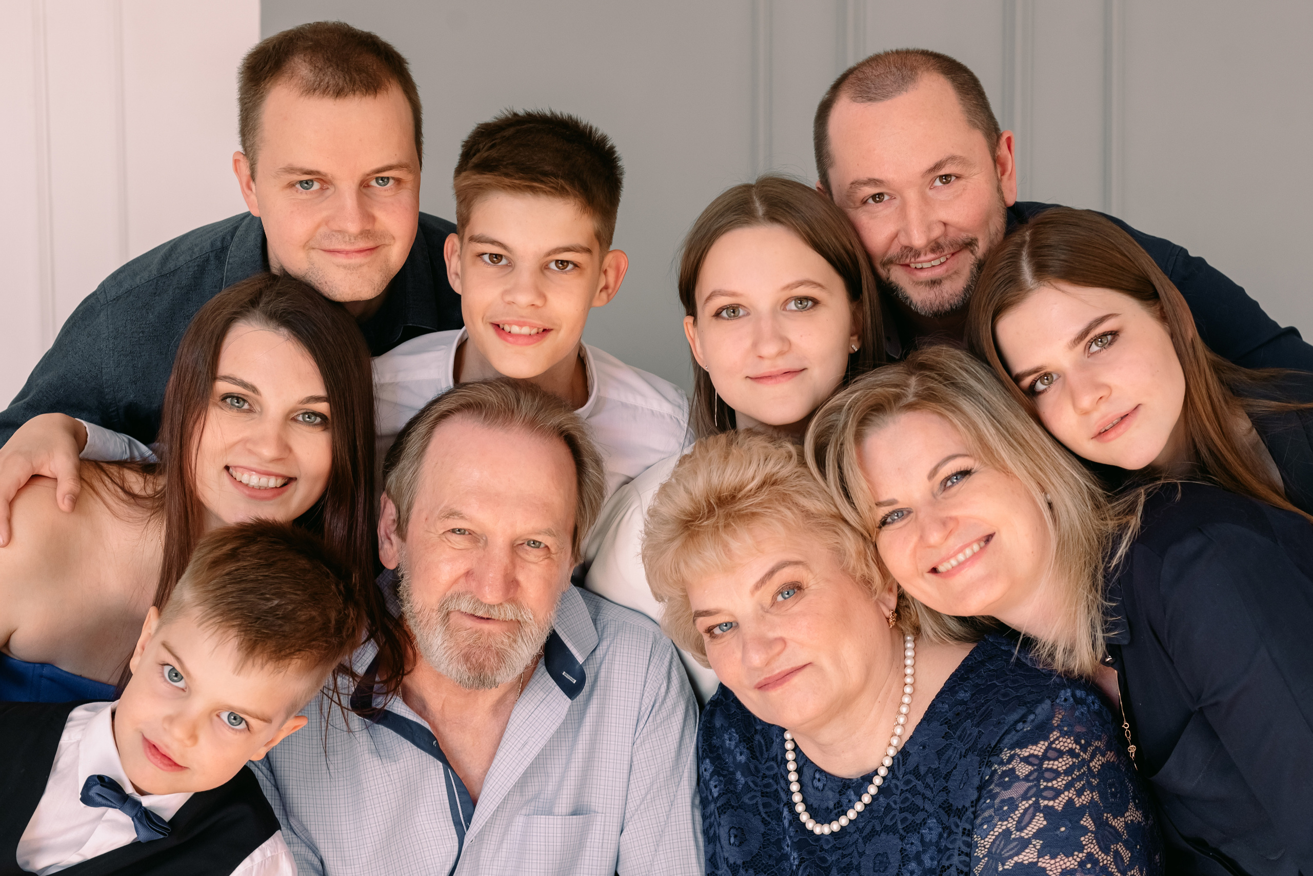 СЕМЬЯ. Вне времени. От первого свидания до бесконечности