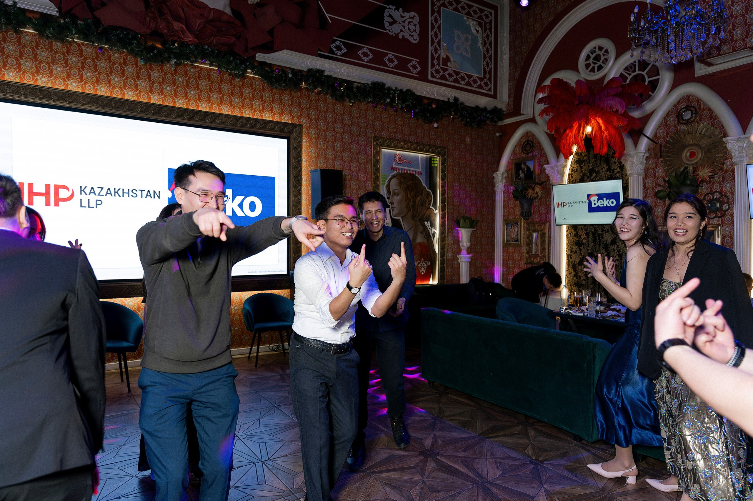 Beko Central Asia — Happy New Year. Фотограф в Алматы — Алексей Коньков | Репортаж, свадьбы, портреты