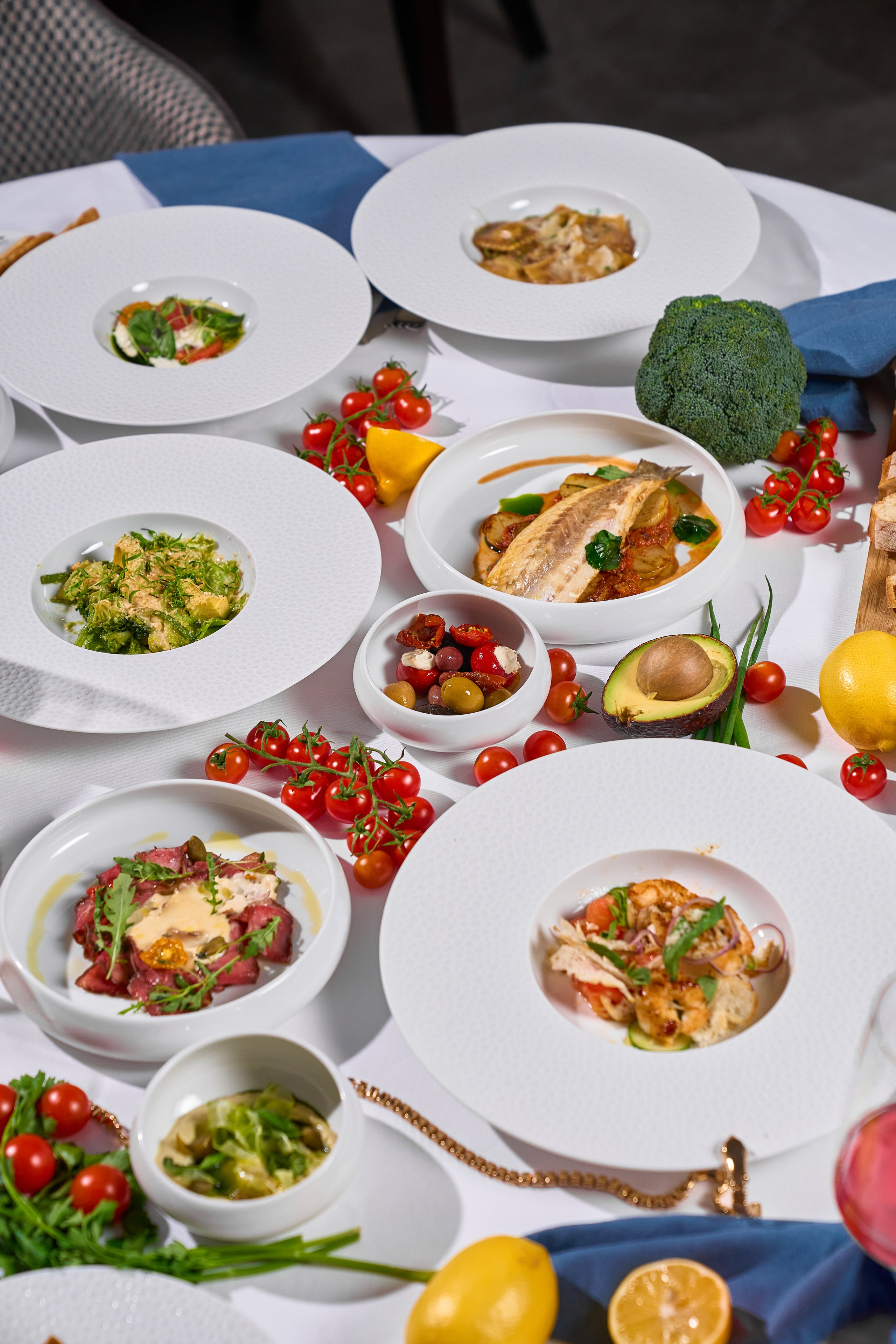 COSMOS ITALY — СЪЕМКА МЕНЮ