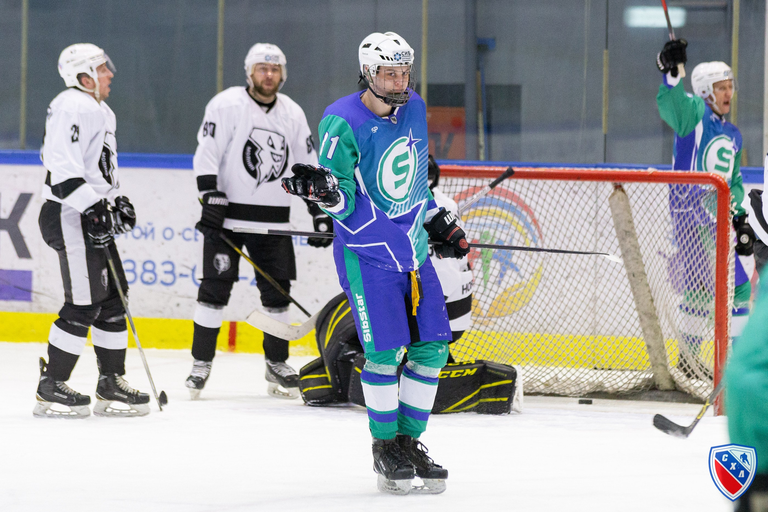 Хоккей. Фотограф Комаров Сергей