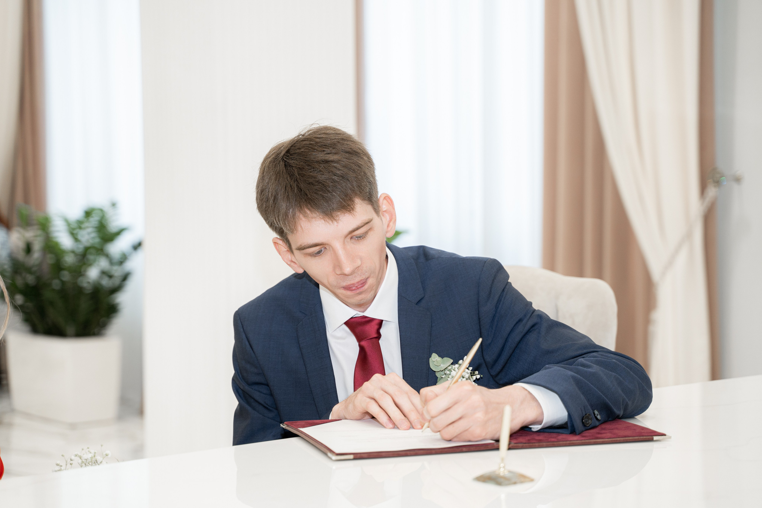 Гоша & Женя | Роспись, прогулка под дождем. Свадебный фотограф Москва Инесса Зверева