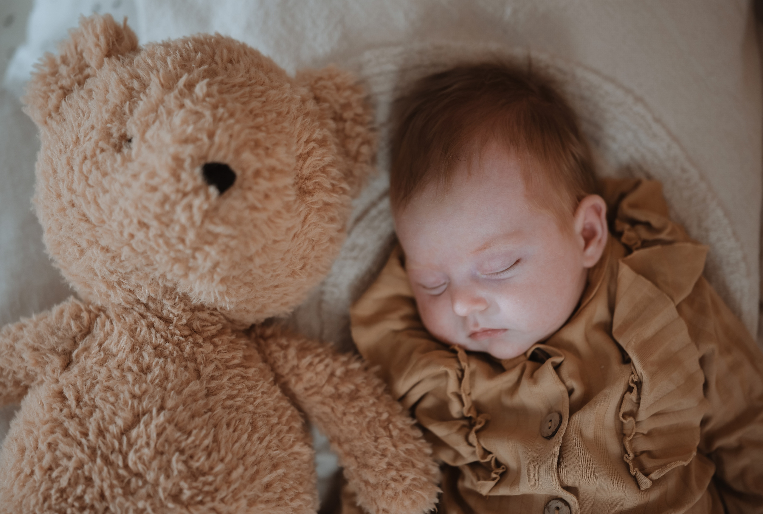 Годовасики и малыши…. Фотограф новорожденных в Брянске Анжелика Прохоренкова