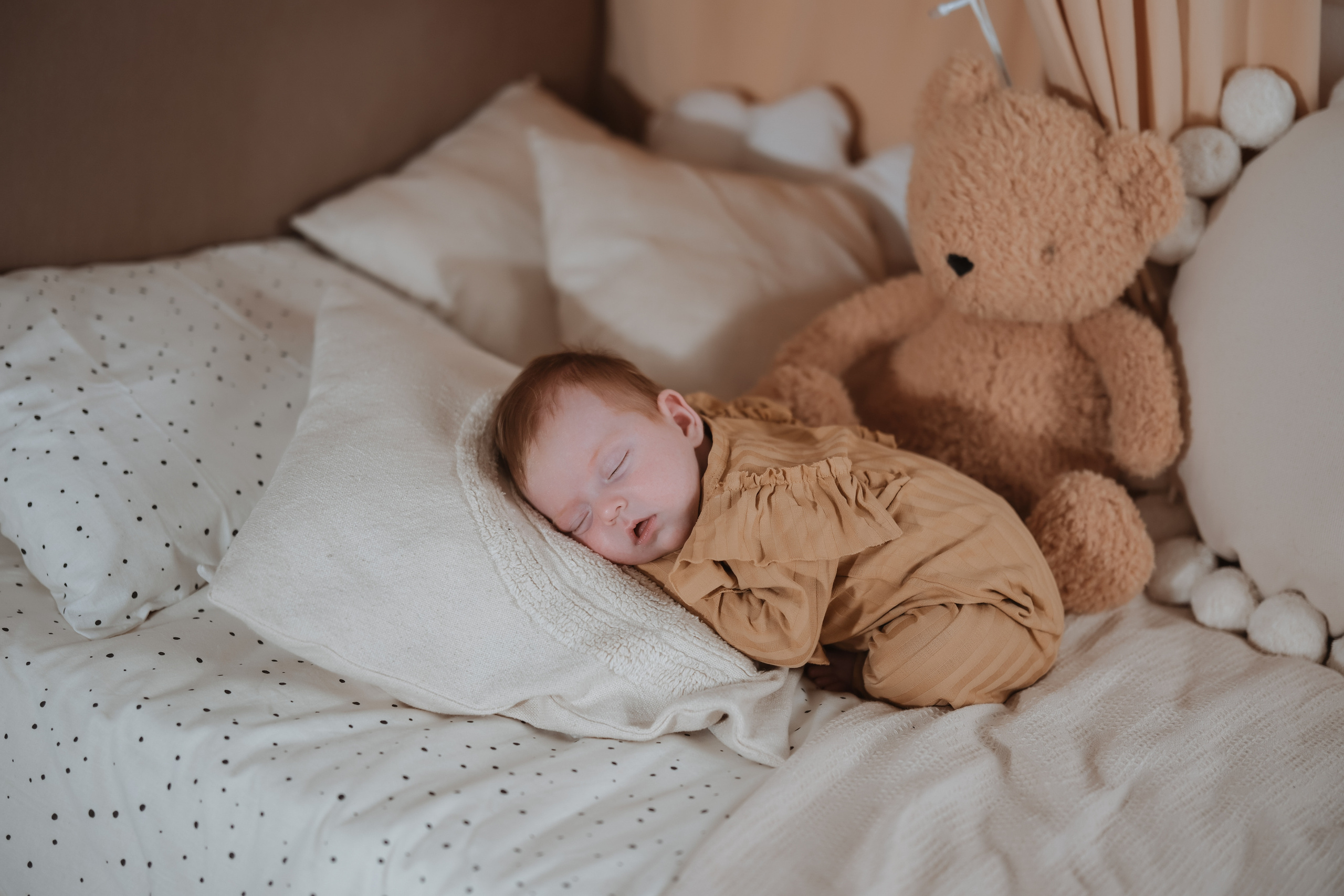 Годовасики и малыши…. Фотограф новорожденных в Брянске Анжелика Прохоренкова