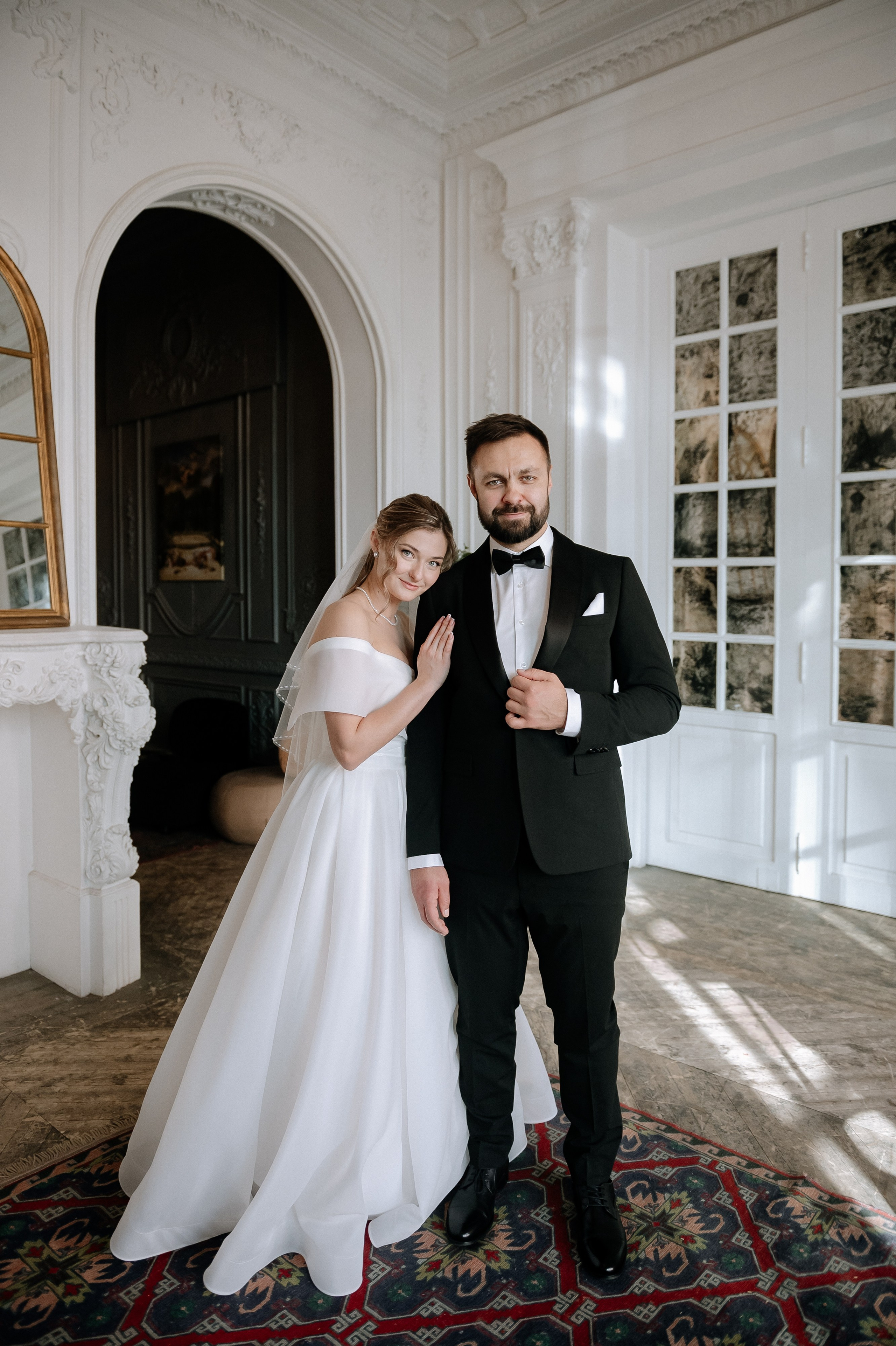 Регистрация брака и фотосессия в Особняке Royal. Свадебный фотограф Москва — Сергей и Татьяна