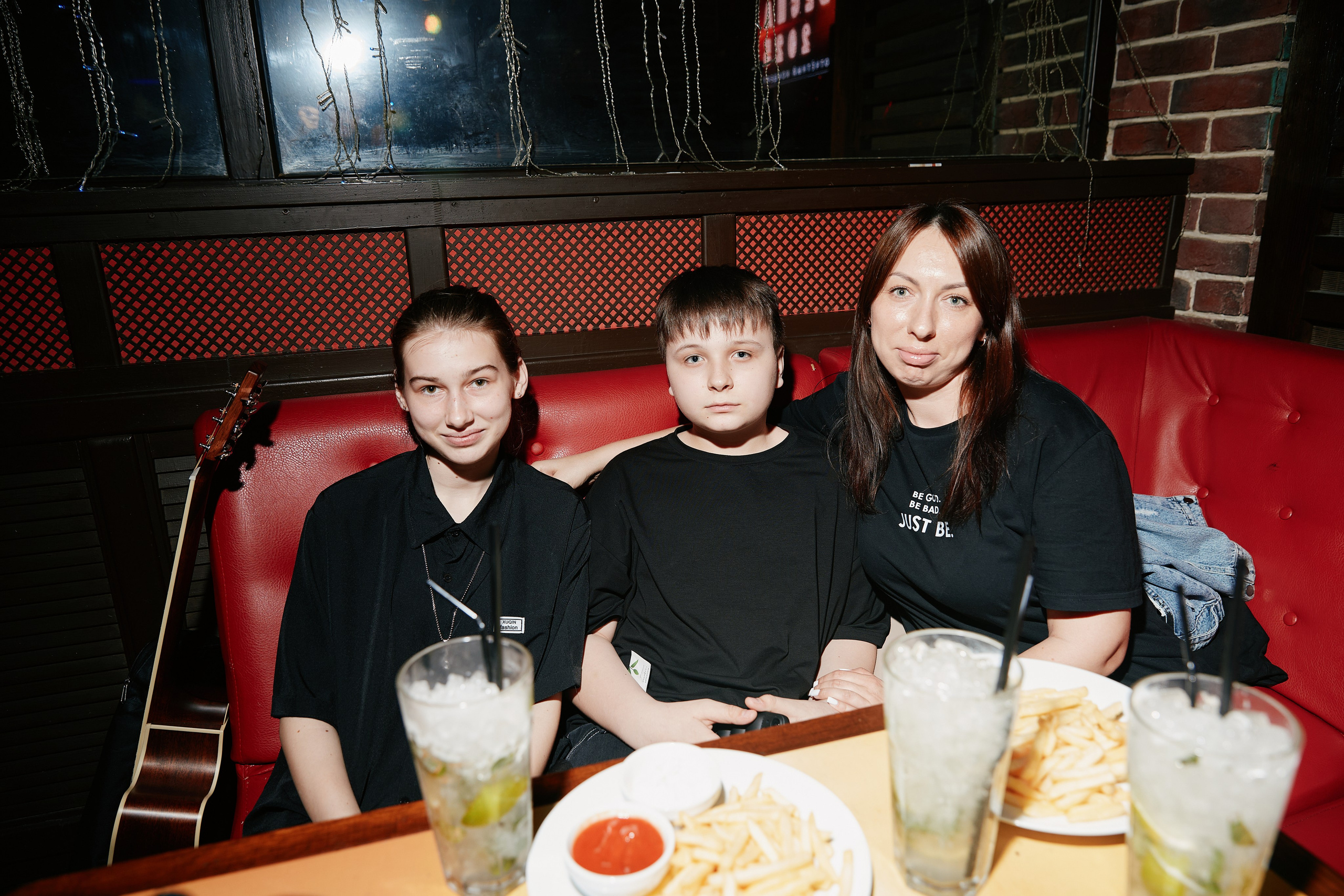 Концерт в Rock Bar 29.03. Свадебный репортажный фотограф краснодар максим дремов дрёмов фотосессия студия цена