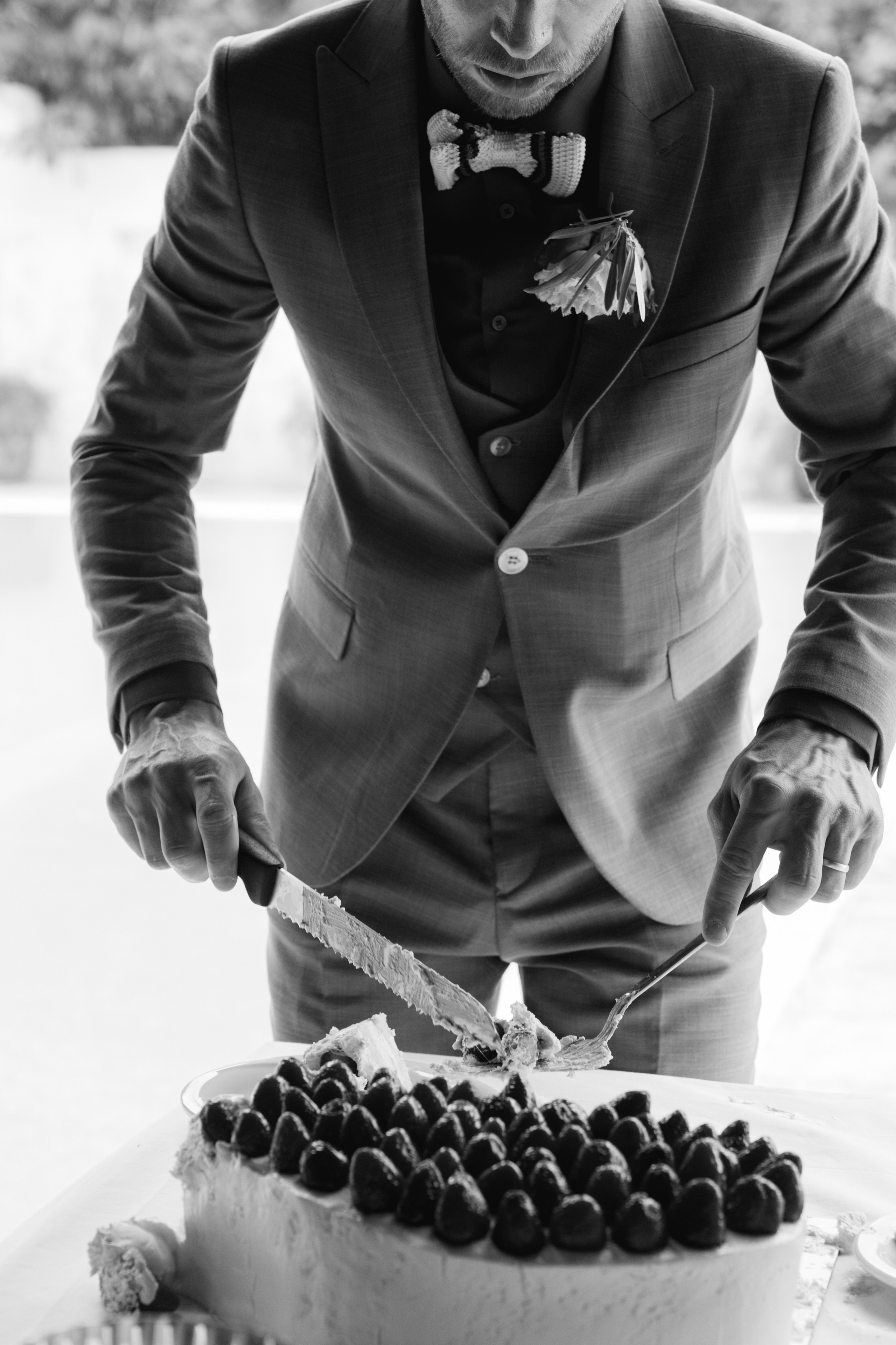 Where tulips meet birch trees. Wedding & Documentary Photographer based in Nuremberg — available across Europe & Turkey | Vitalii Nasonov