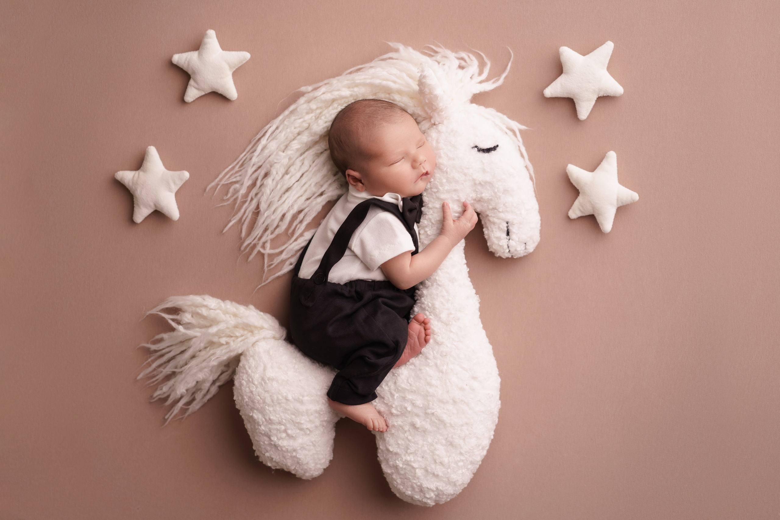 Фотосессия новорожденных | Галерея трогательных кадров малышей в стиле newborn. Фотосессия новорожденных в Москве и Московской области | Профессиональный фотограф newborn — Татьяна Иванова