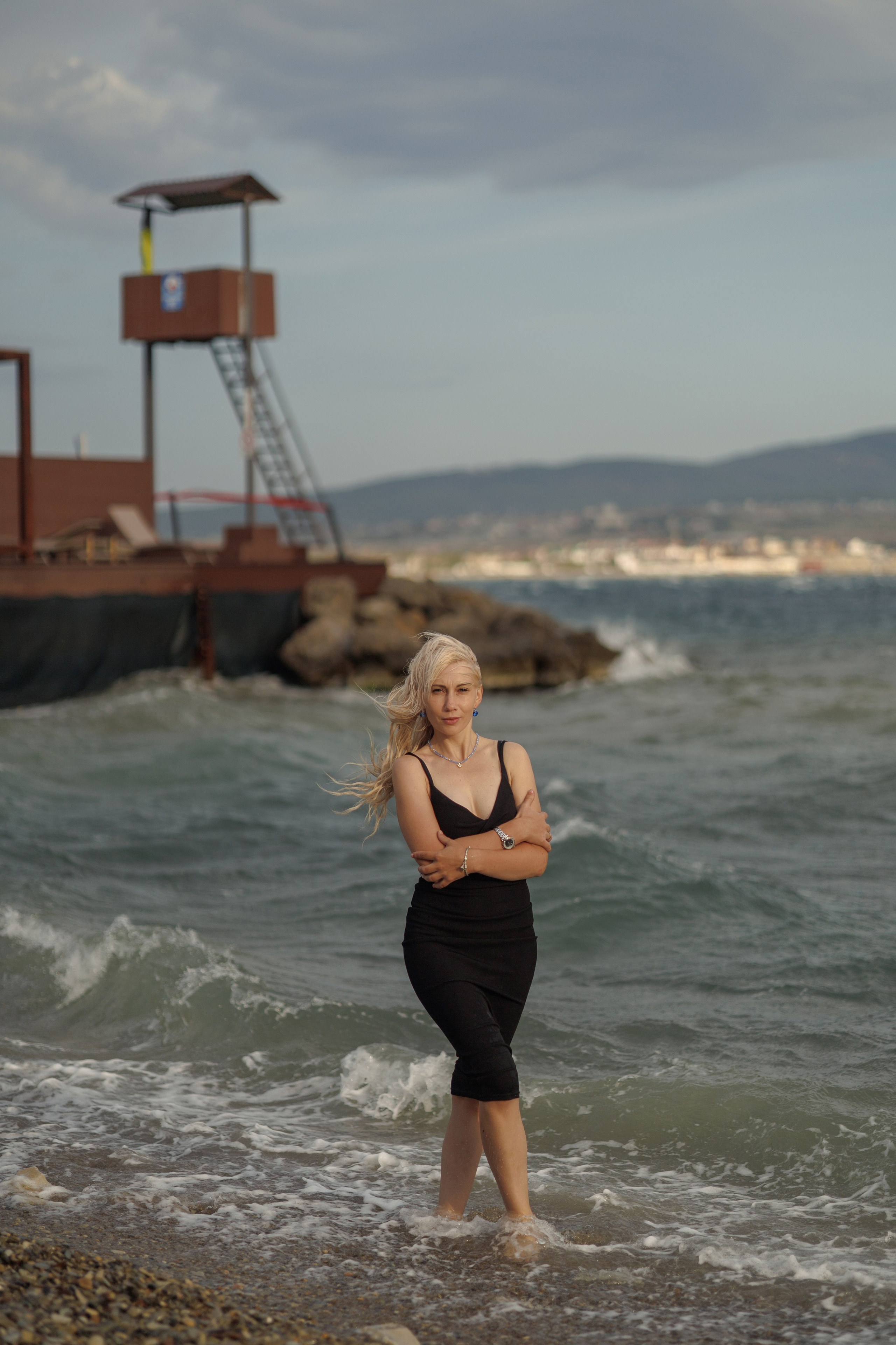 Ветреный рассвет на пляже Метрополь. Семейный и портретный фотограф в Геленджике Любовь Бодрова