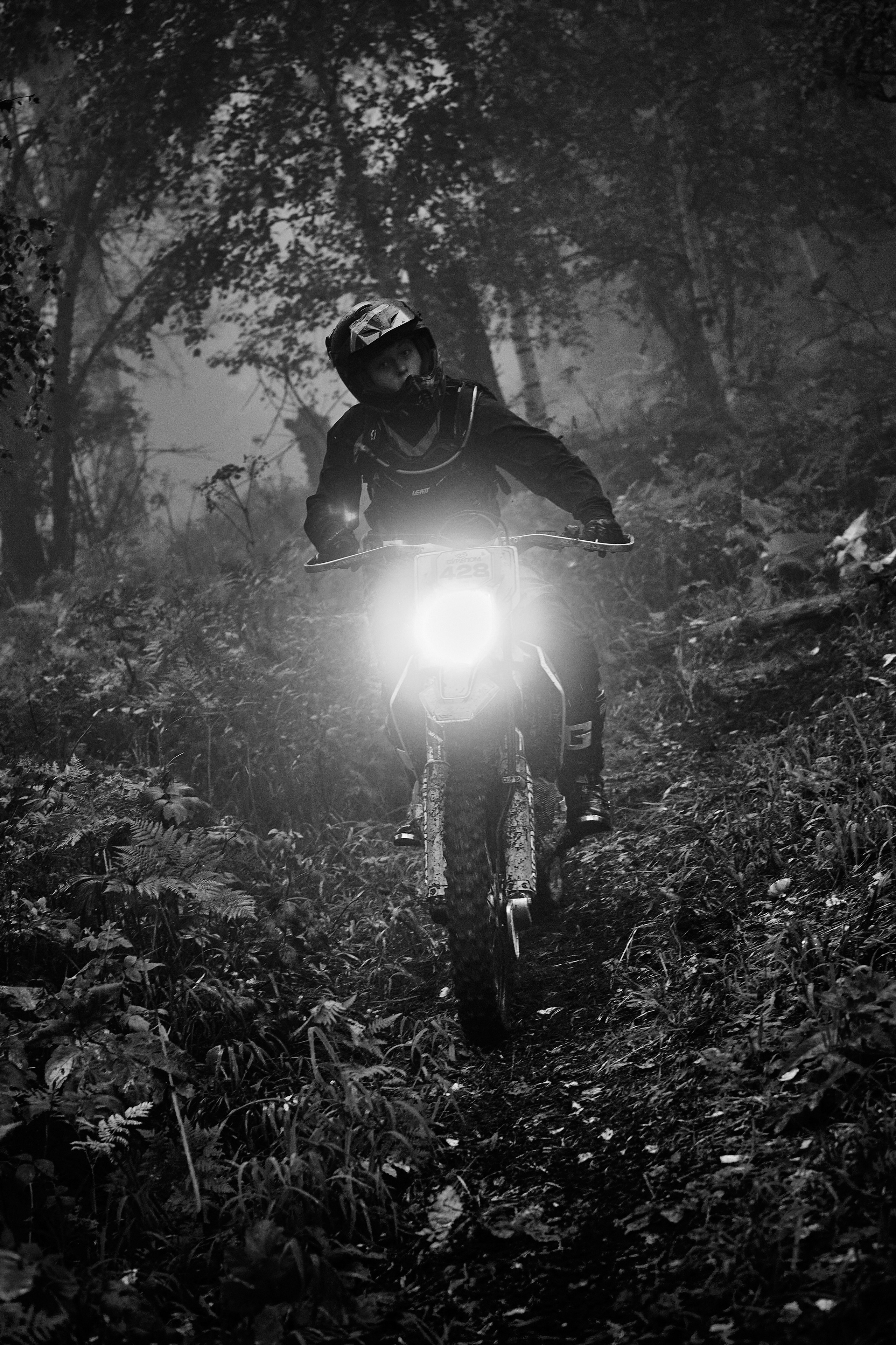 БУРЕЛОМ 2025 чемпионат Сибири по Эндуро. Фотограф Москва Concerts photo / Fashion photо