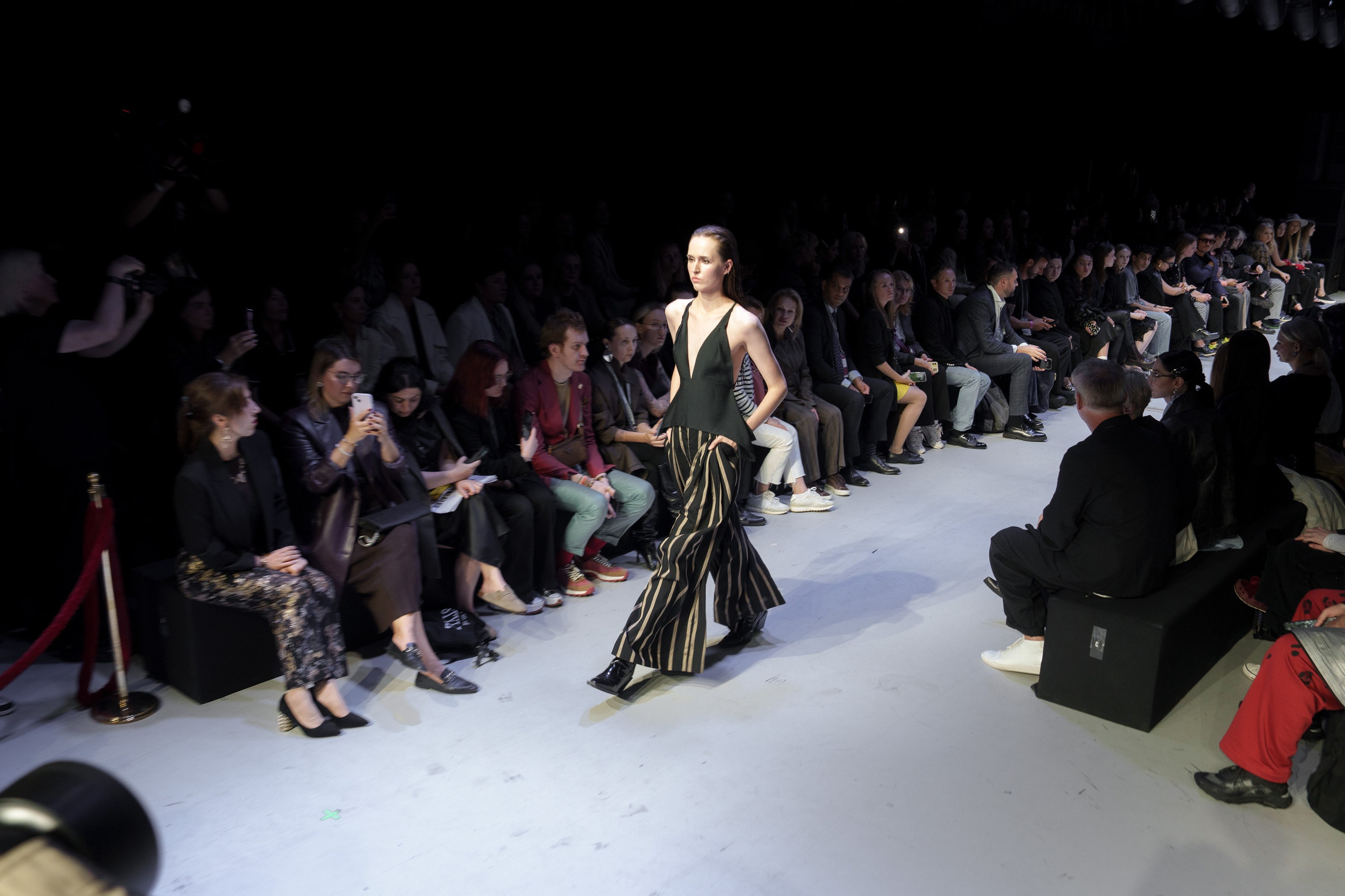 Moscow Fashion Week 2025 осень. Фотограф Николай Прокофьев модельные тесты в Москве