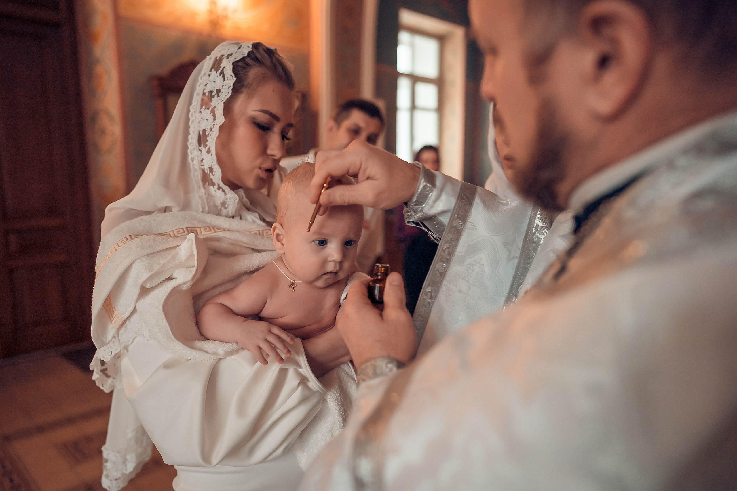 Крещение Марии. Фотограф на Крещение и Венчание в Красноярске Рамазанова Юлия