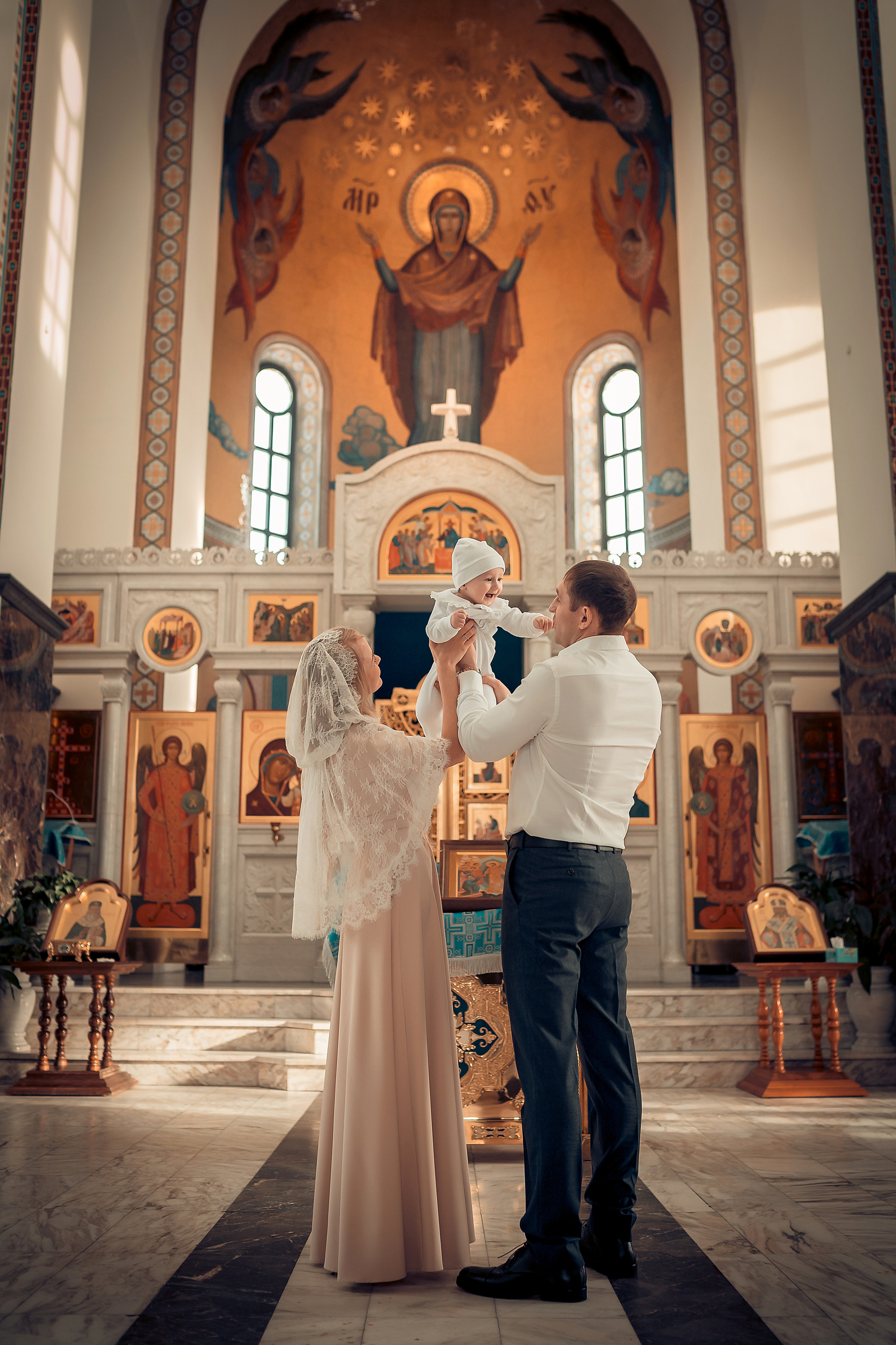 Таинство Крещения Данила. Фотограф на Крещение и Венчание в Красноярске Рамазанова Юлия