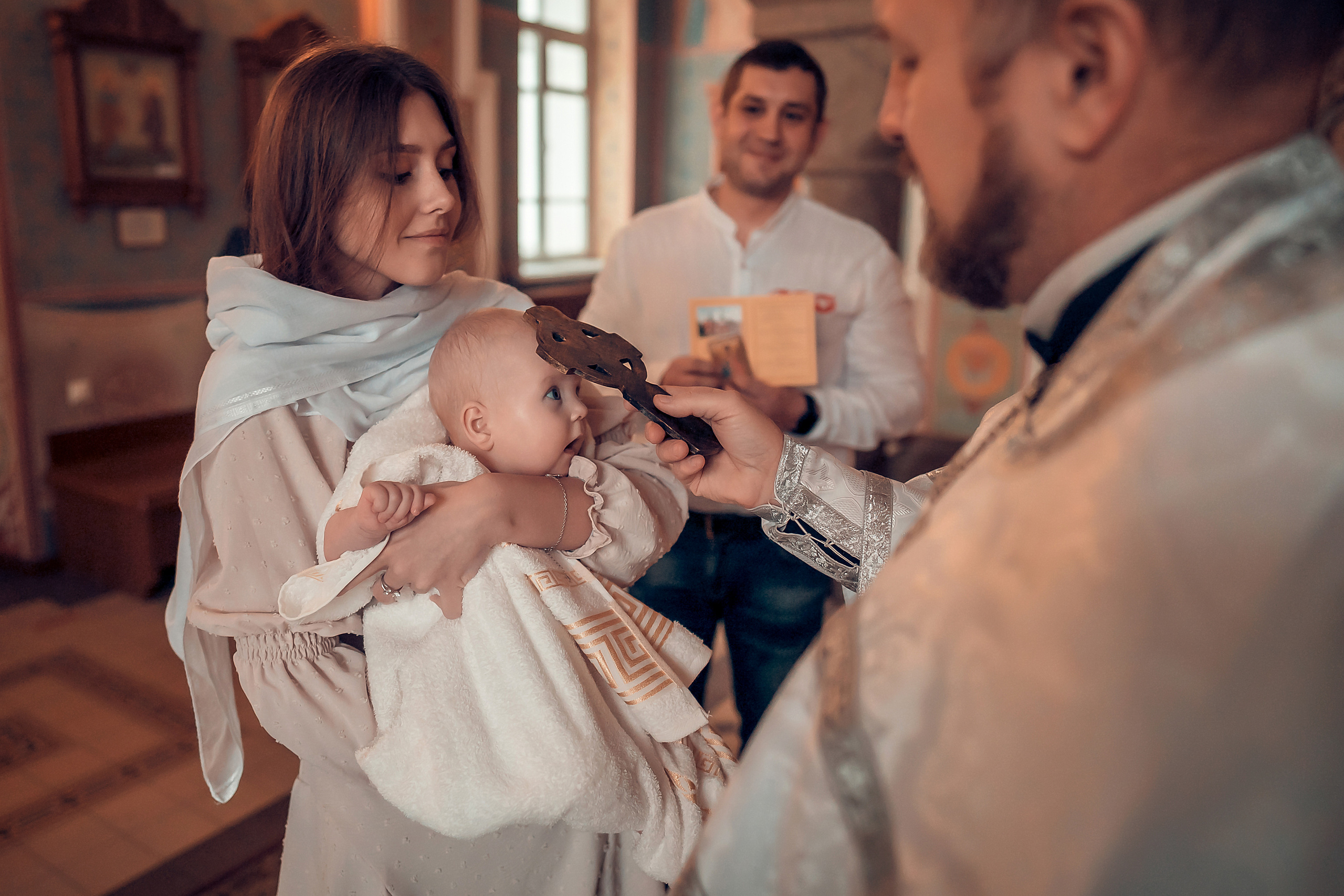Крещение Марии. Фотограф на Крещение и Венчание в Красноярске Рамазанова Юлия
