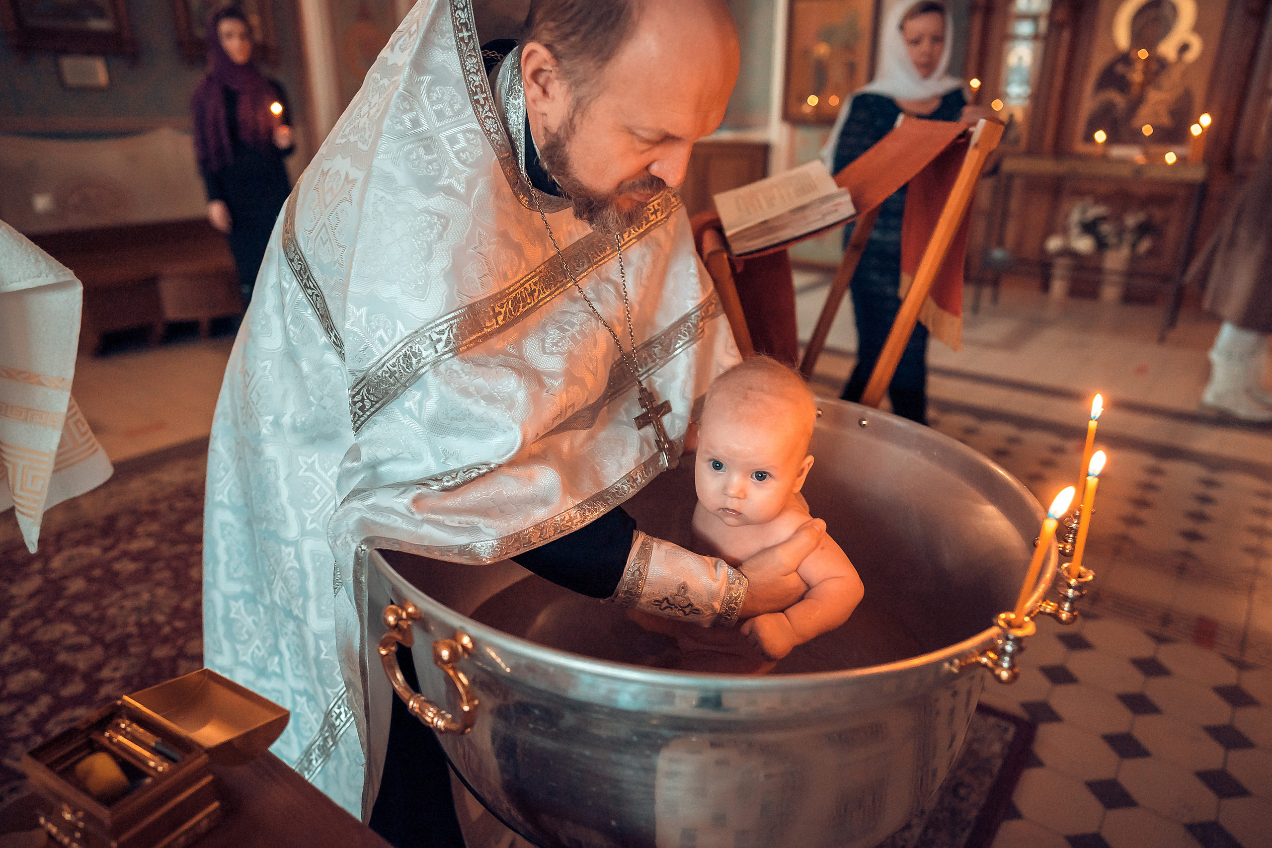 Крещение Марии. Фотограф на Крещение и Венчание в Красноярске Рамазанова Юлия