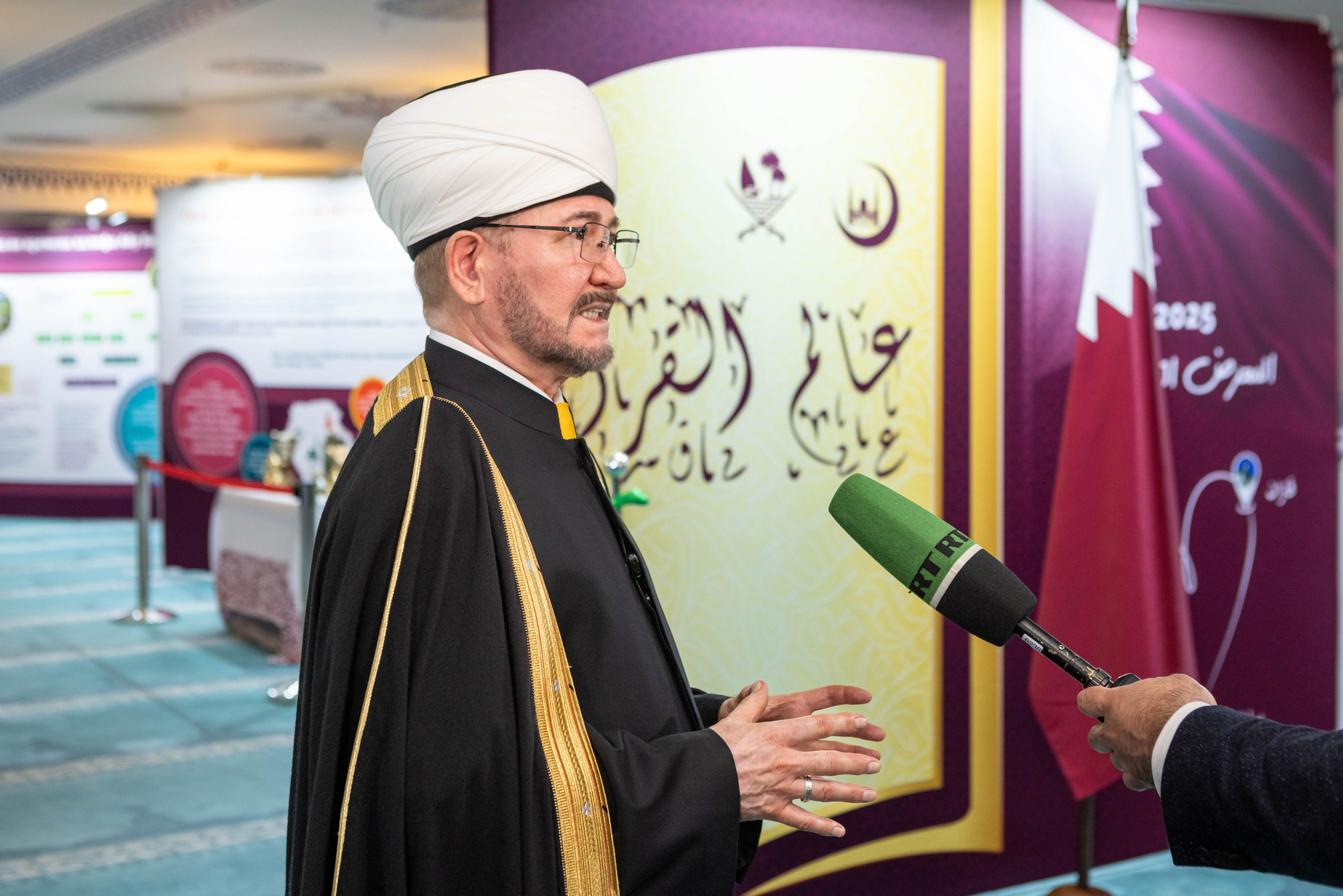 Открытие выставки Мир Корана. Рекламный, предметный, репортажный, семейный фотограф и художник в Москве