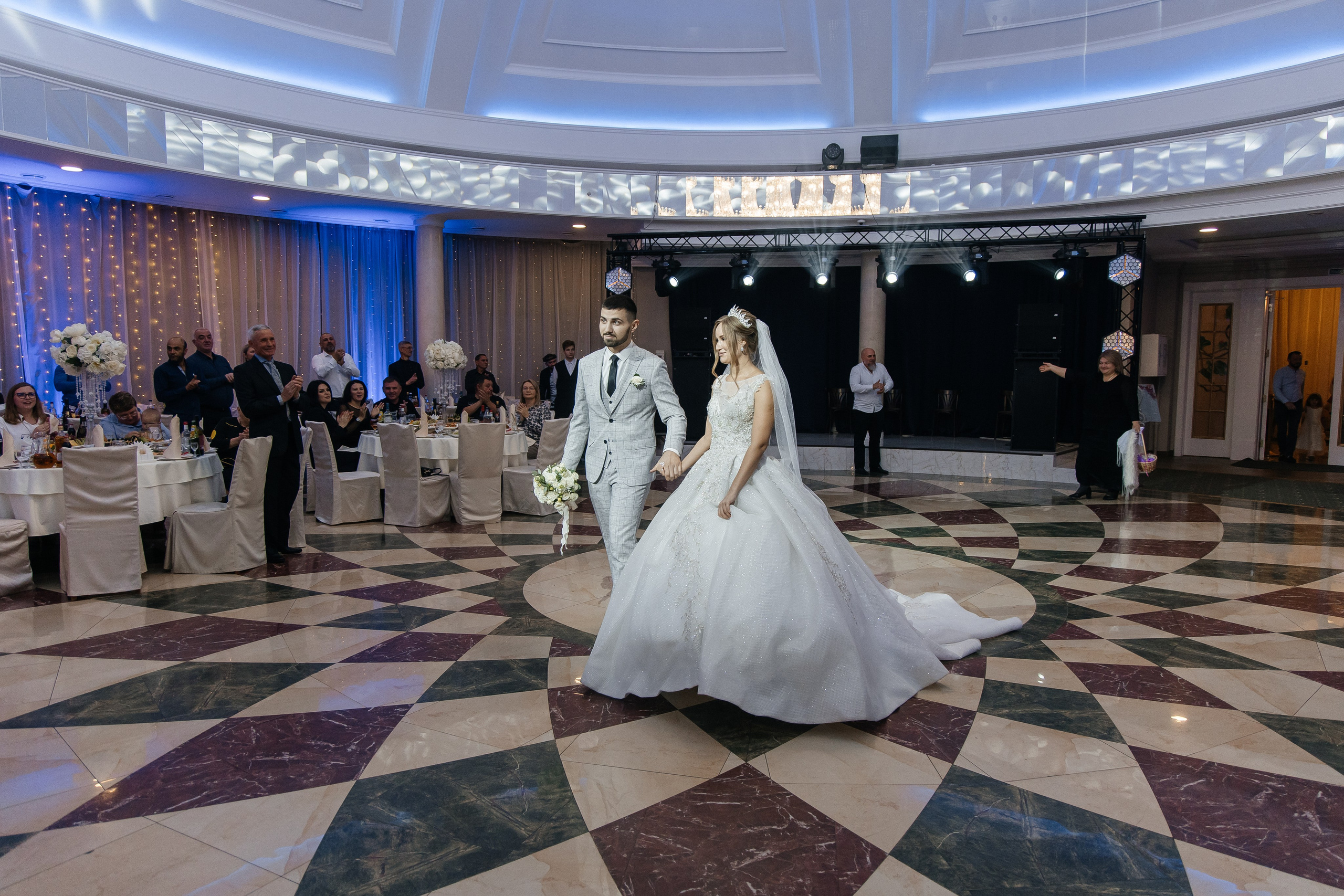 I&V. Фотограф Таганрог Хребет София