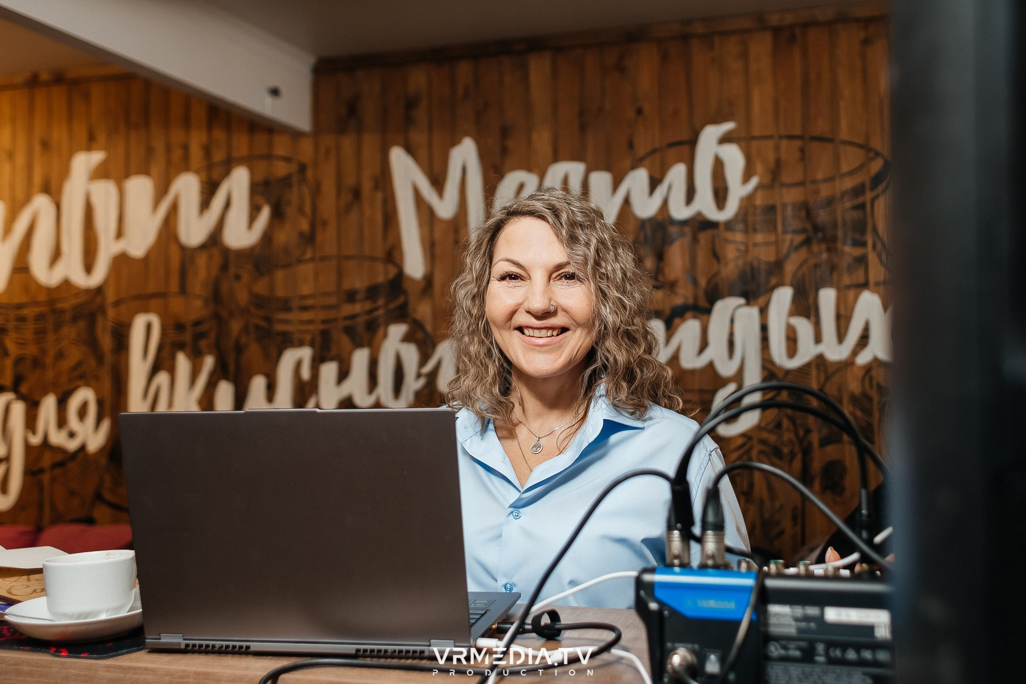 8 марта в кафе «кАмпот»