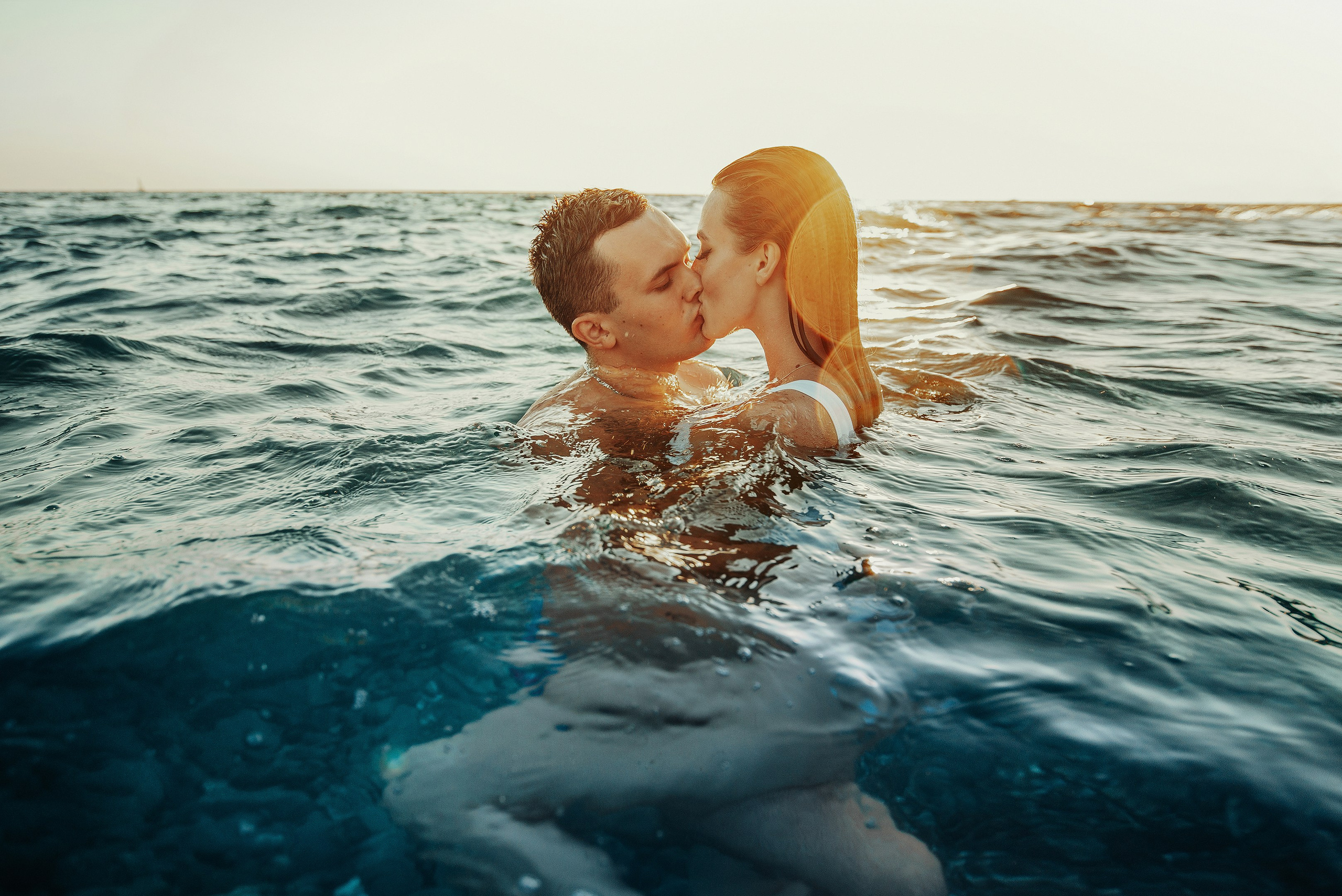 Love Story в Адлере, Сириусе. Фотограф в Адлере, Сириусе, Красной Поляне — лавстори, семейные и индивидуальные фотосессии