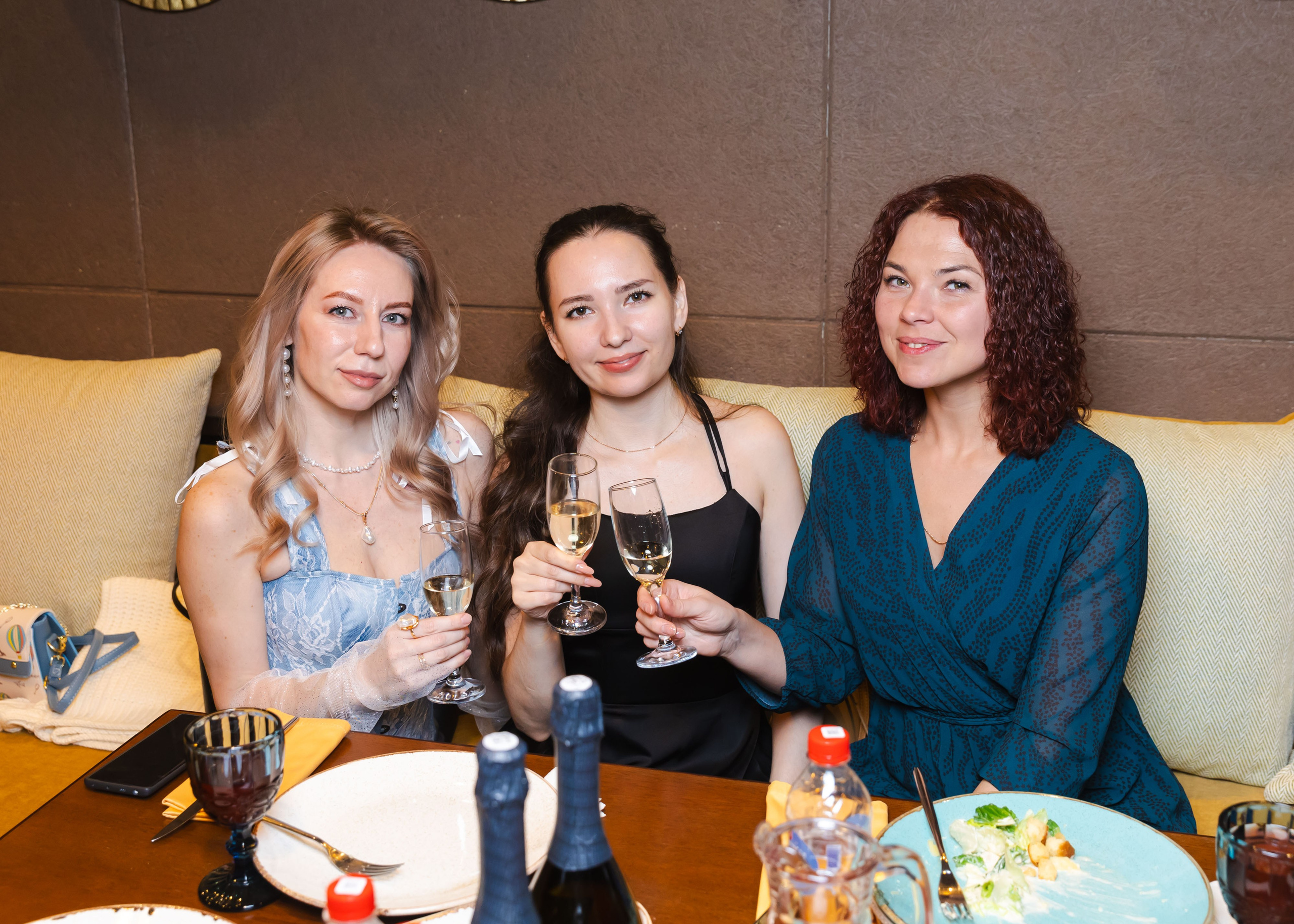 Предновогодка кипарис 2025. ФОТОГРАФ ВИНОГРАДОВА ДАРЬЯ