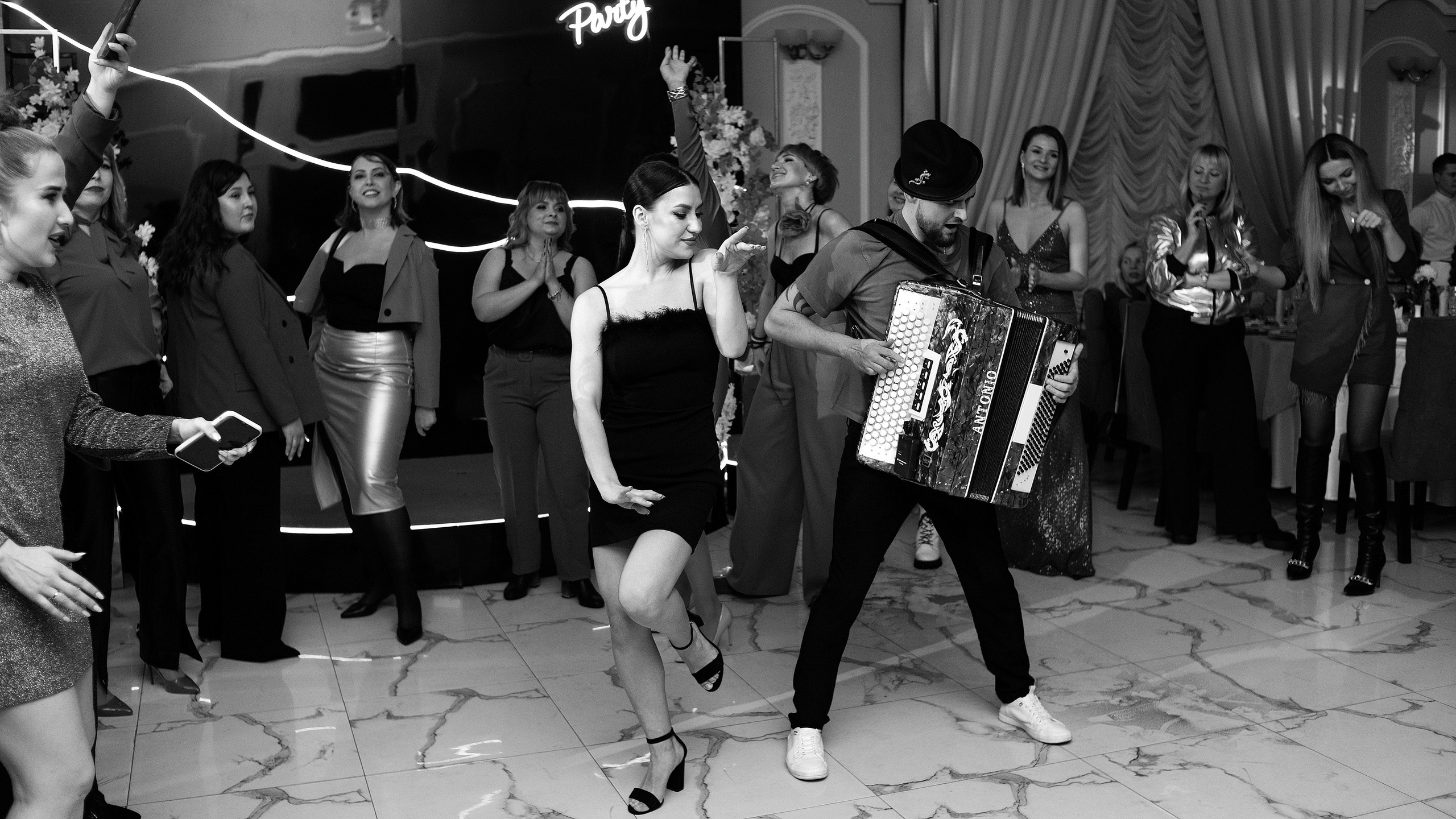 Девичник — 3. Бжицких Виталий — фотограф г. Ульяновск