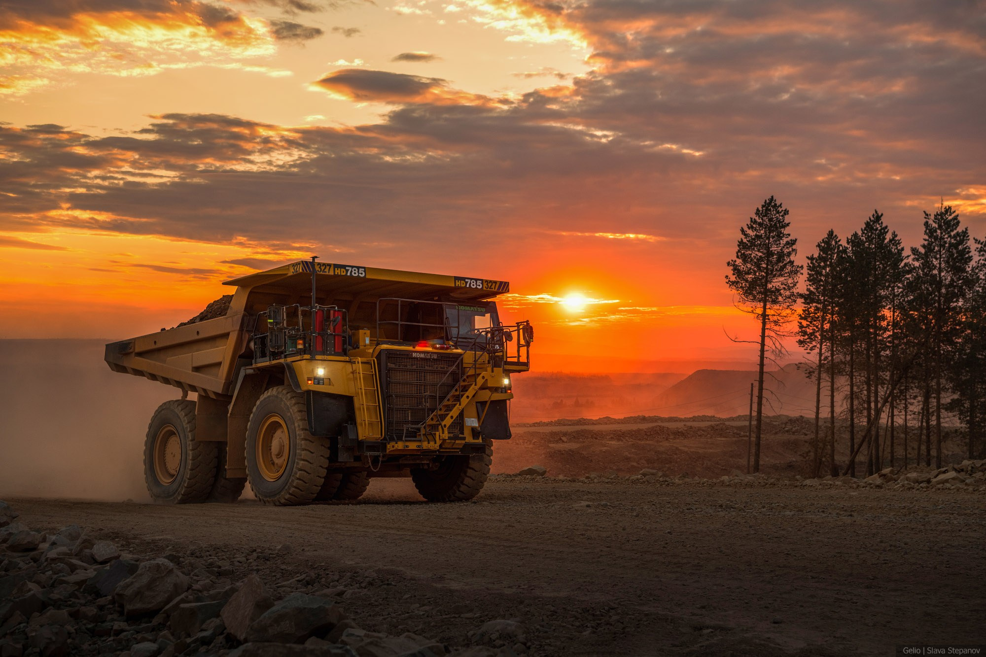 Добыча. Фотограф Слава Степанов, Gelio