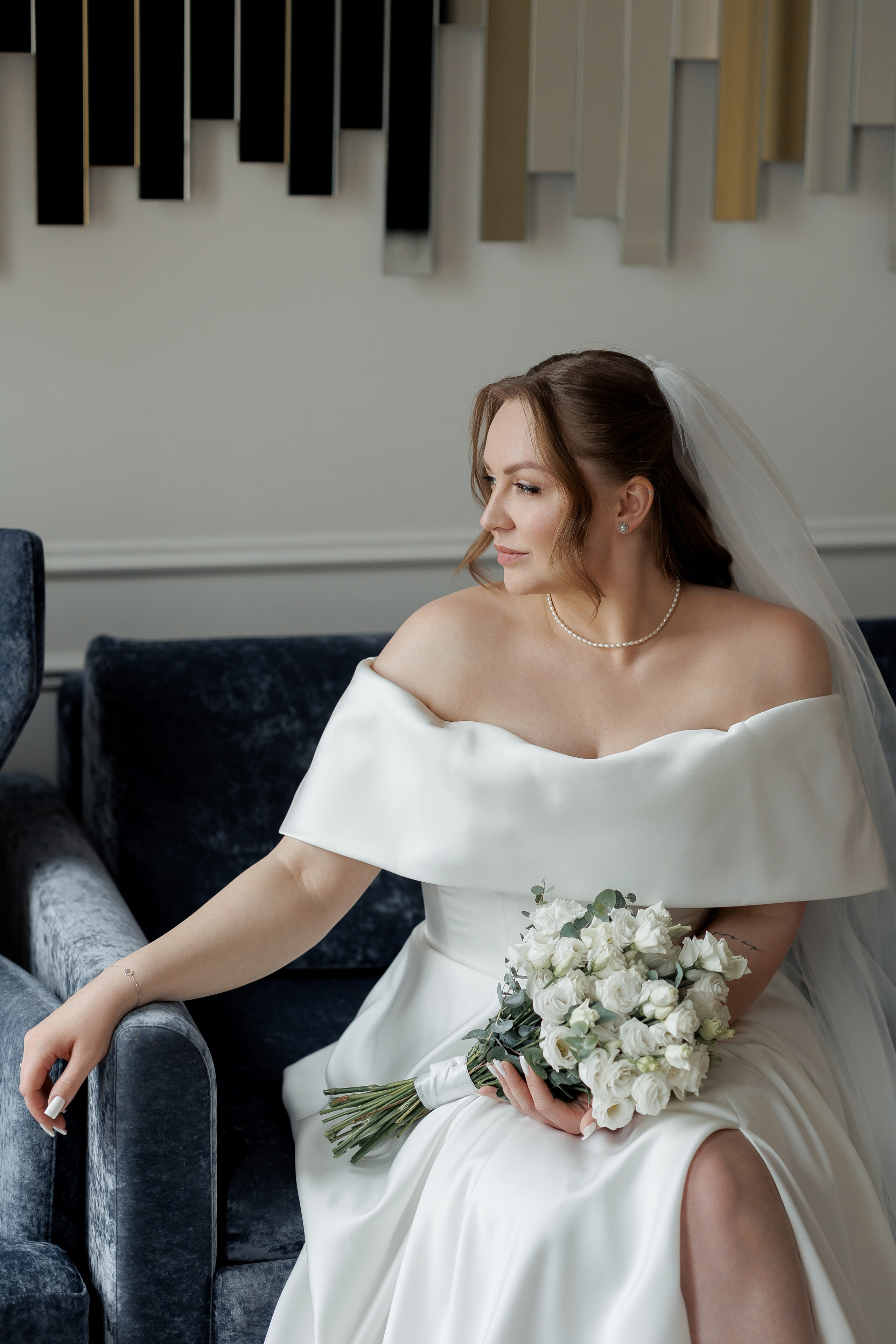 Свадебная фотосессия в отеле Marriott imperial plaza в Москве. Свадебный фотограф в Москве Дарья Олендарёва