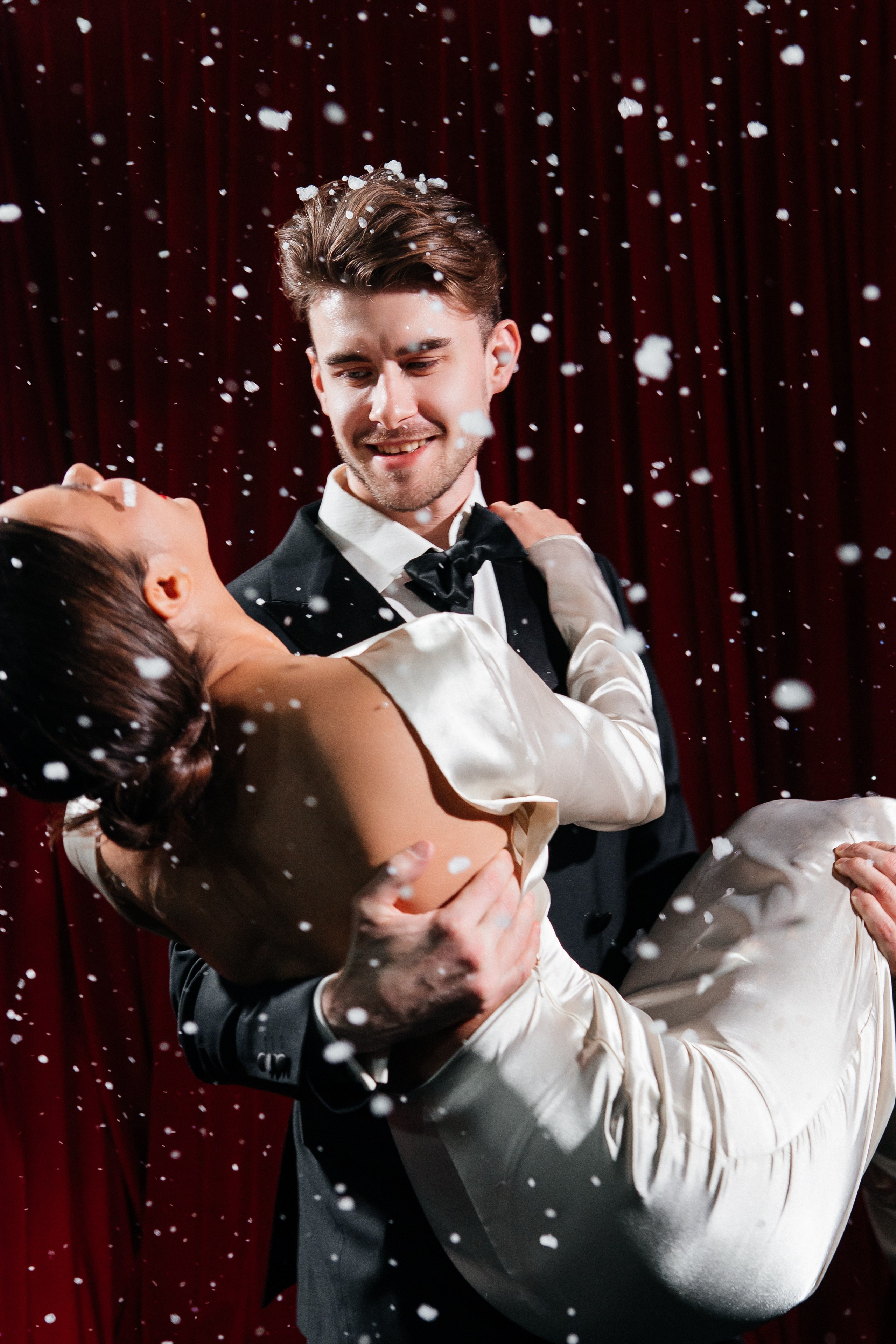 RED point. Свадебный фотограф в Тольятти Валерия Барышкина